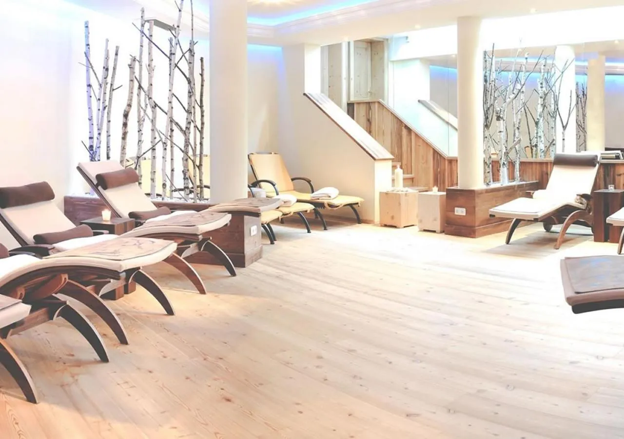 Spa and wellness centre/facilities in Wellness-Aparthotel Montana