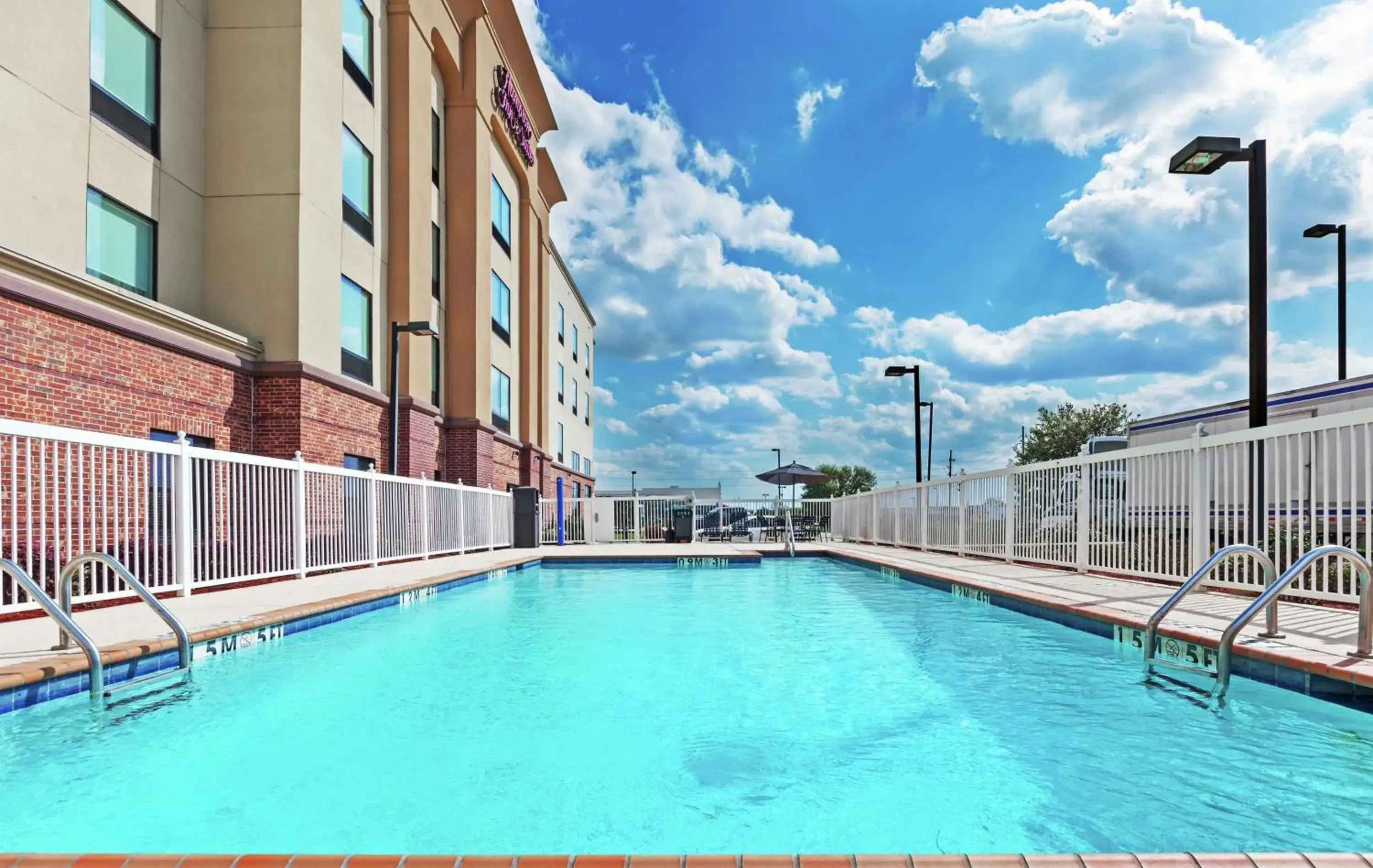 Pool view in Hampton Inn & Suites Shreveport/Bossier City at Airline Drive Pool view in Hampton Inn & Suites Shreveport/Bossier City at Airline Drive