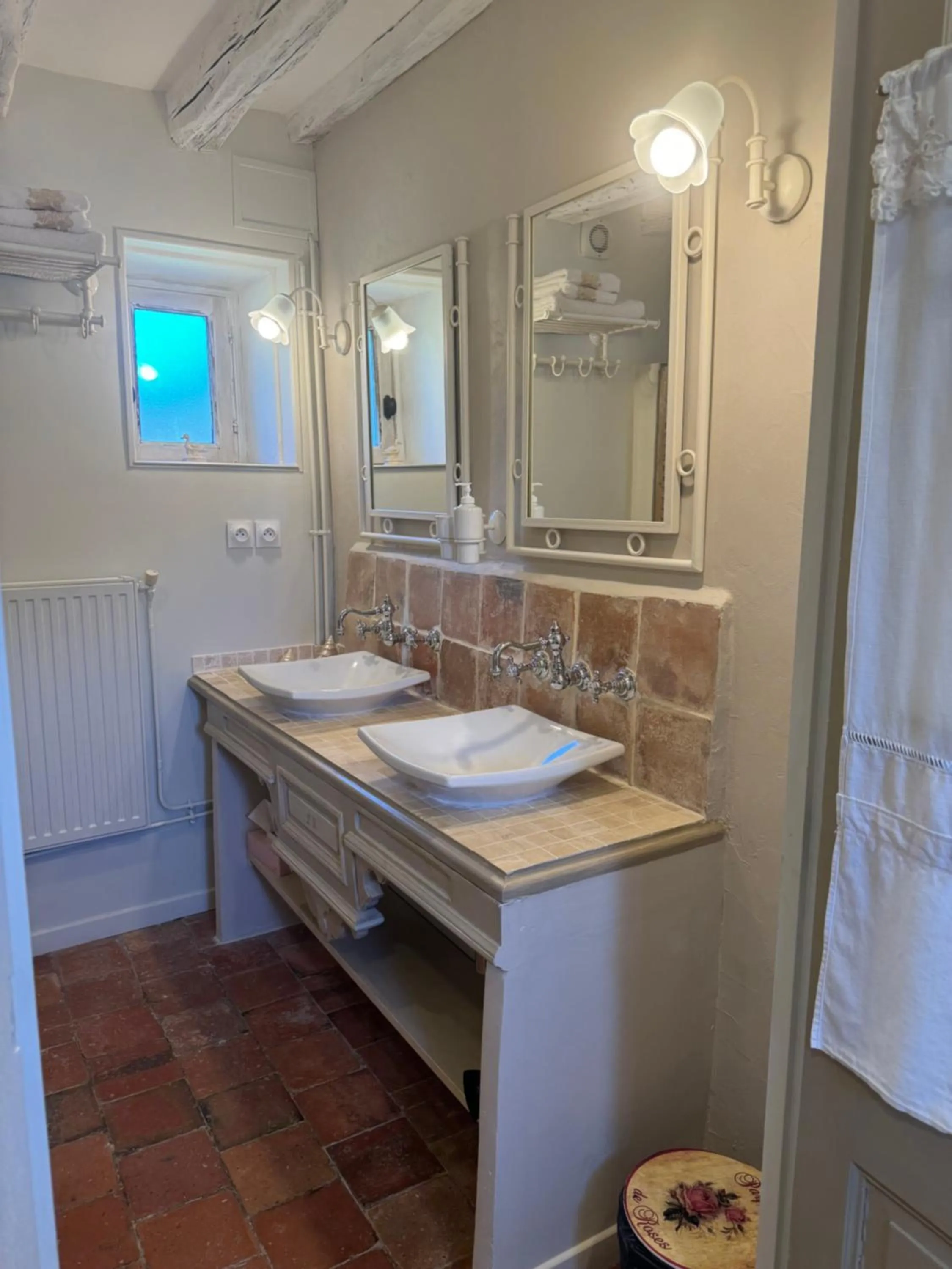 Property building in La Ferme Blanche