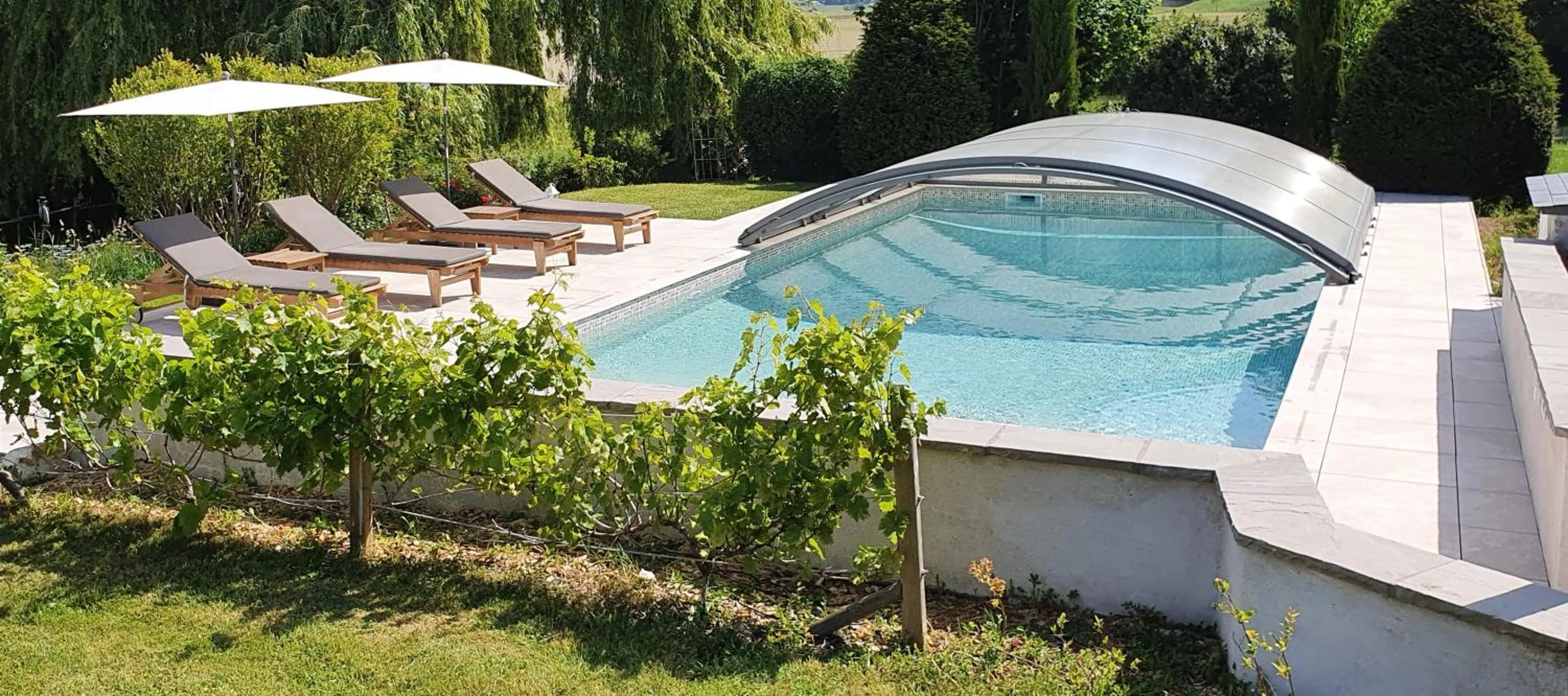 Swimming pool in La Ferme Blanche