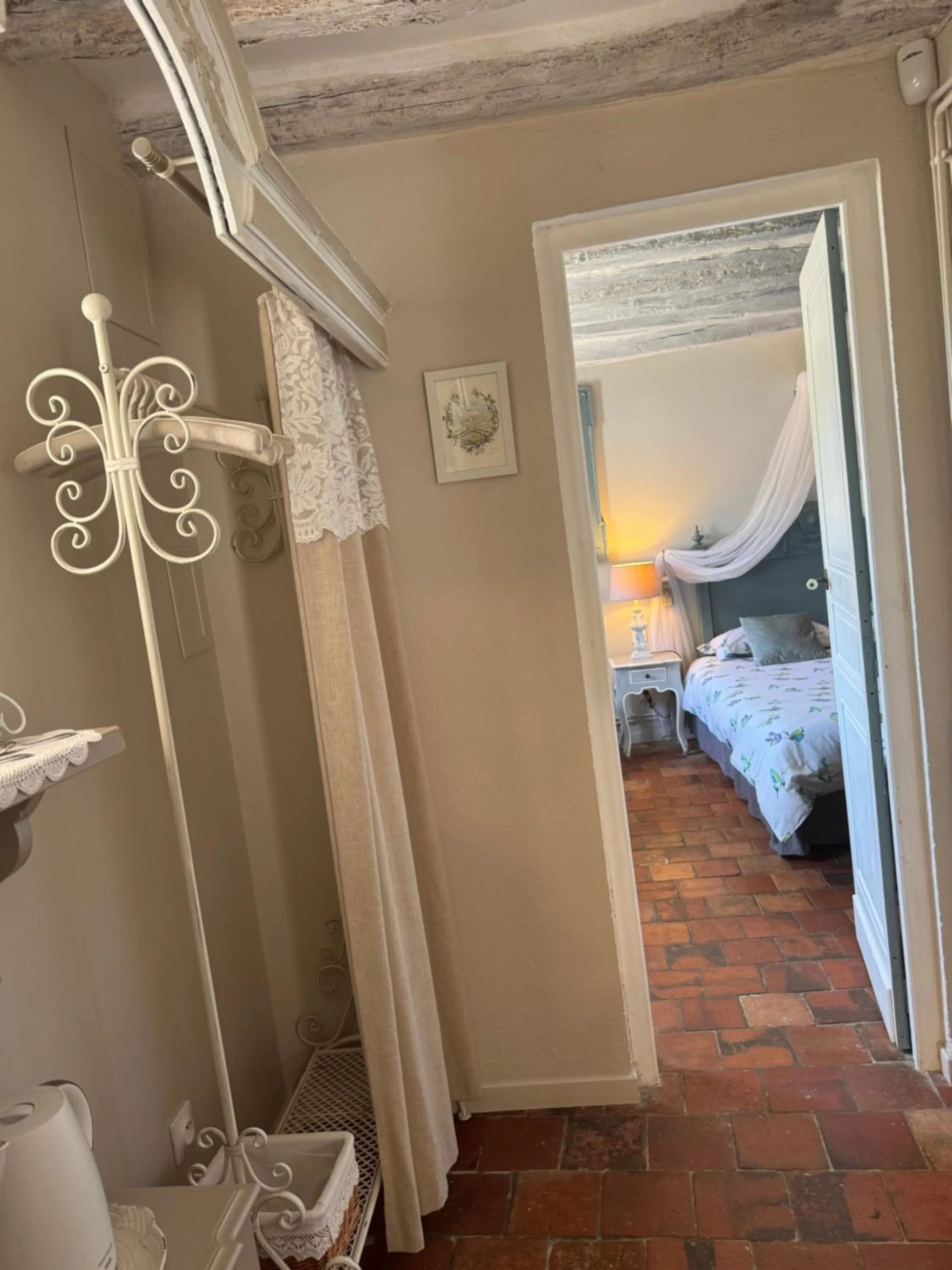 Property building, Bed in La Ferme Blanche