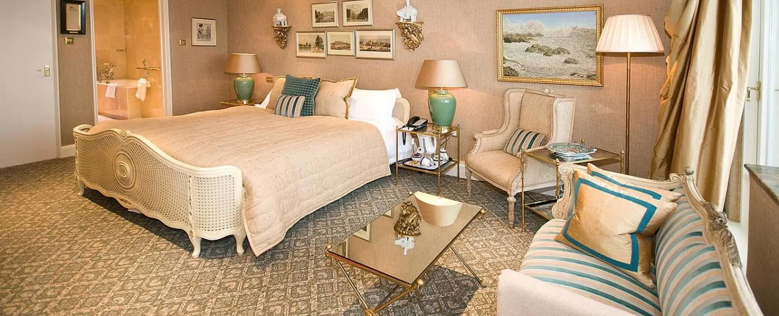 Photo of the whole room, Bed in The Old Government House Hotel & Spa