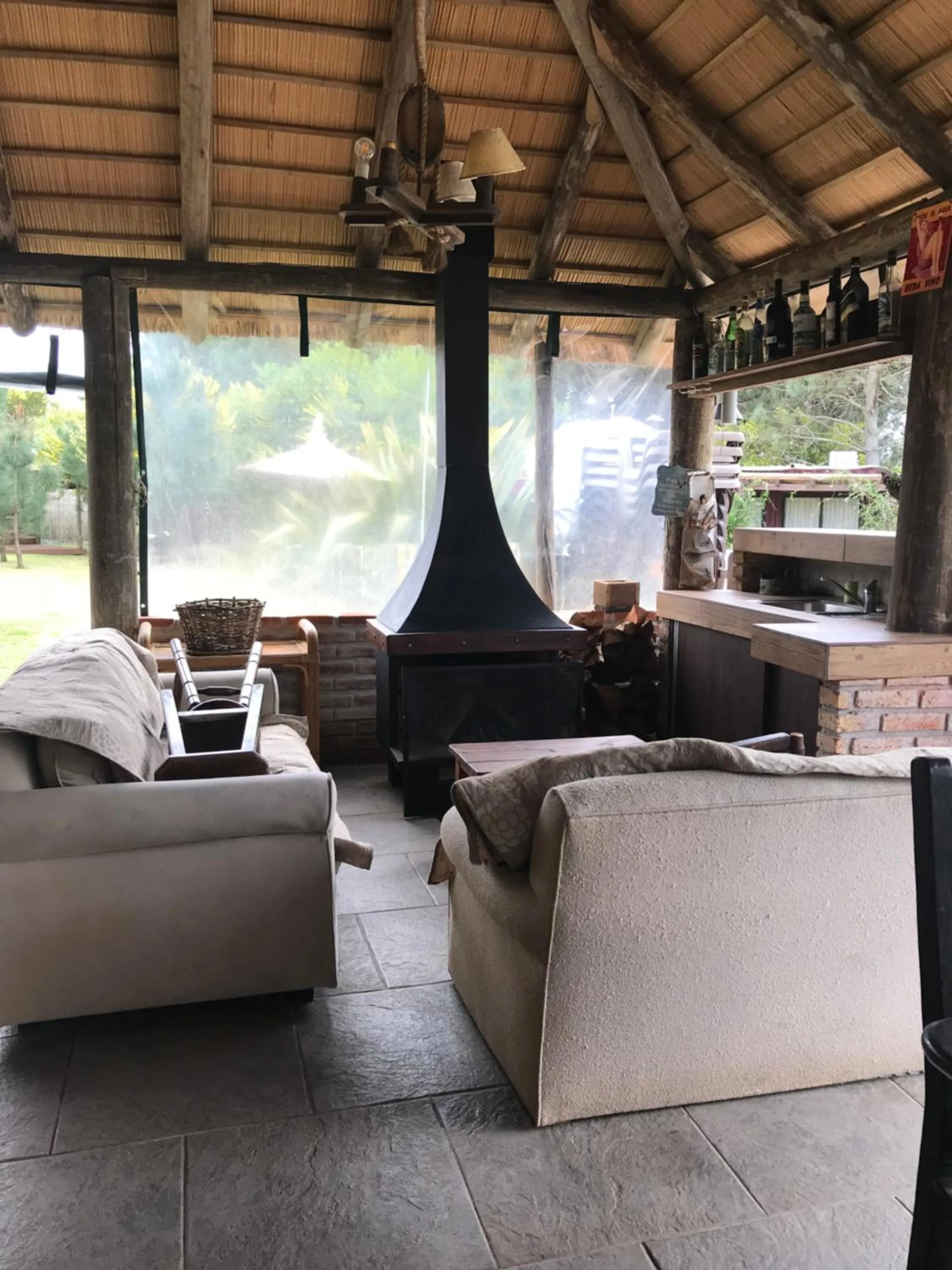 Communal lounge/ TV room in Resort 77