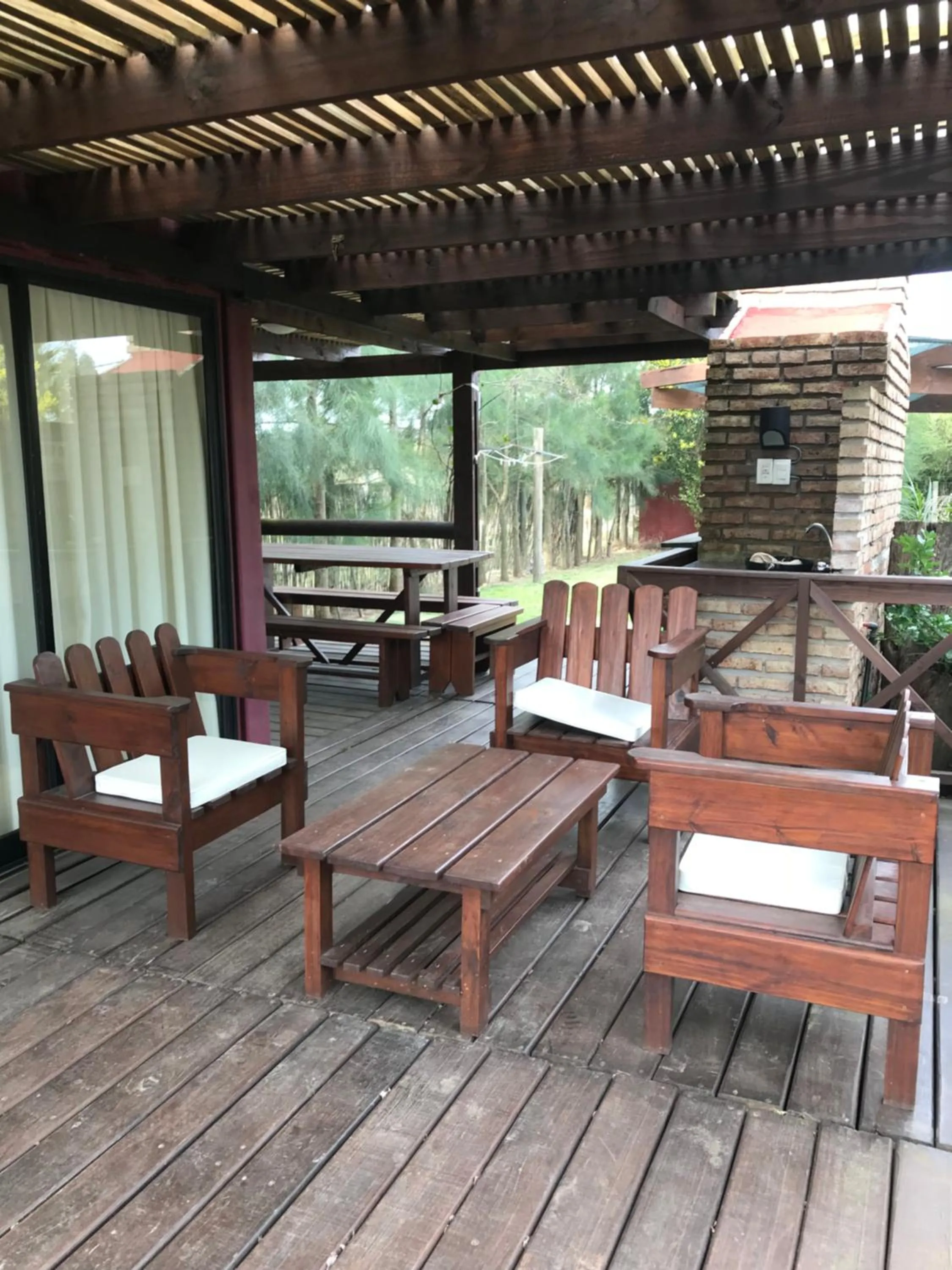 Resort 77