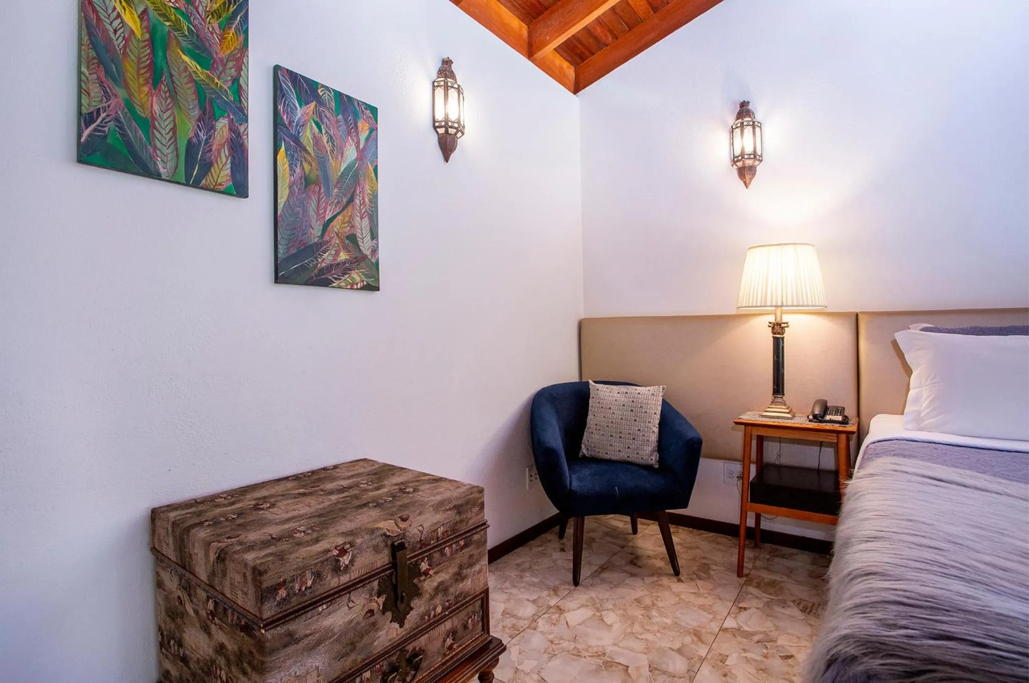 Photo of the whole room, Bed in Pousada Cavaleiro dos Pireneus
