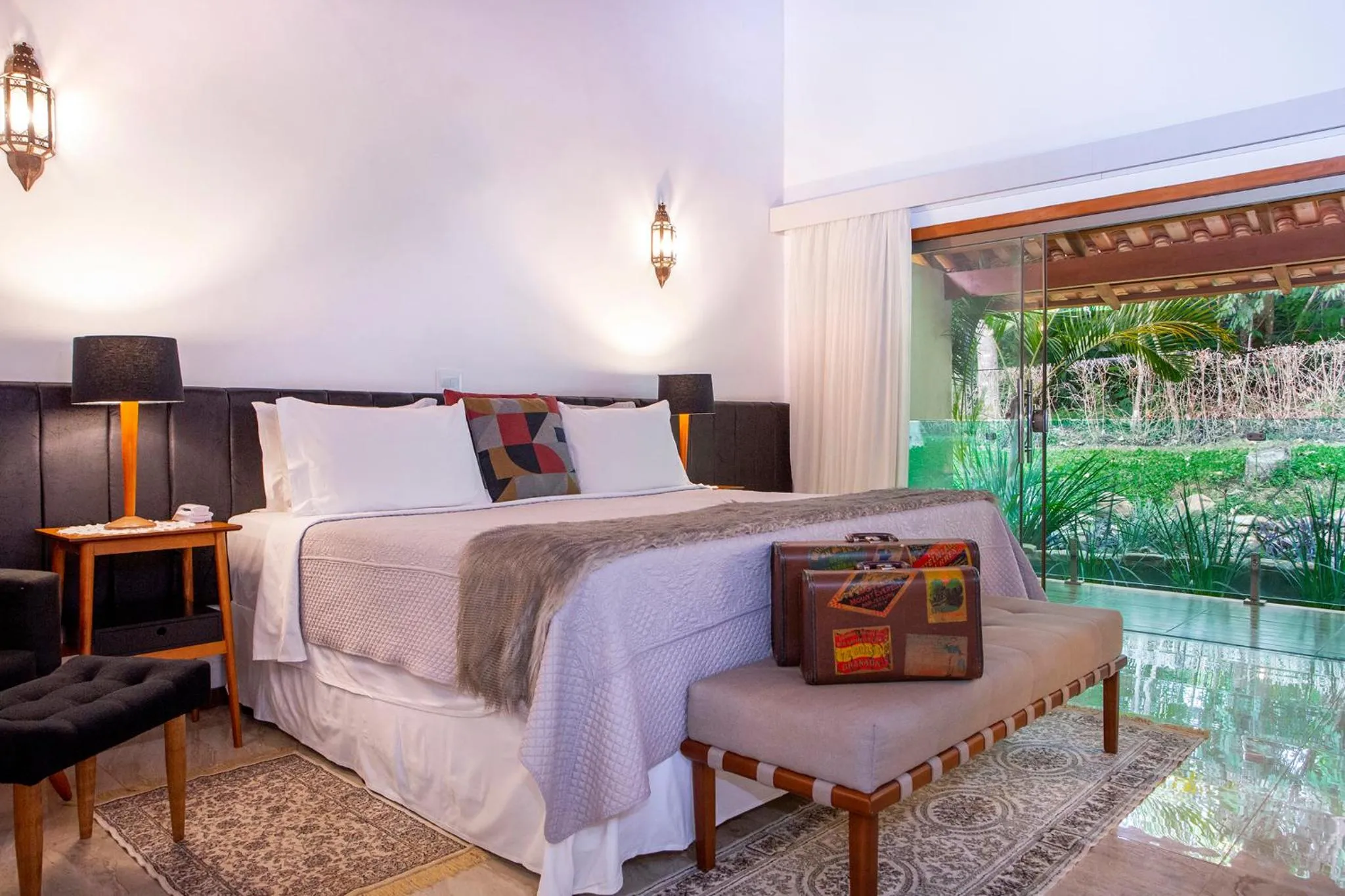 Photo of the whole room, Bed in Pousada Cavaleiro dos Pireneus