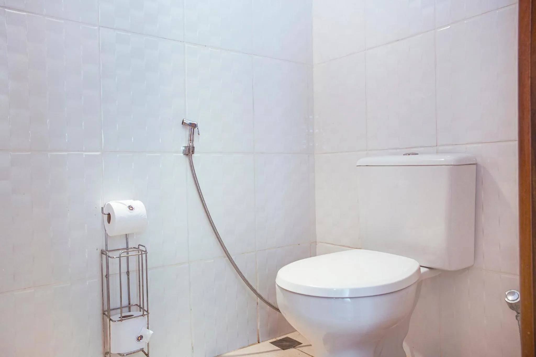 Toilet in Pousada Cavaleiro dos Pireneus