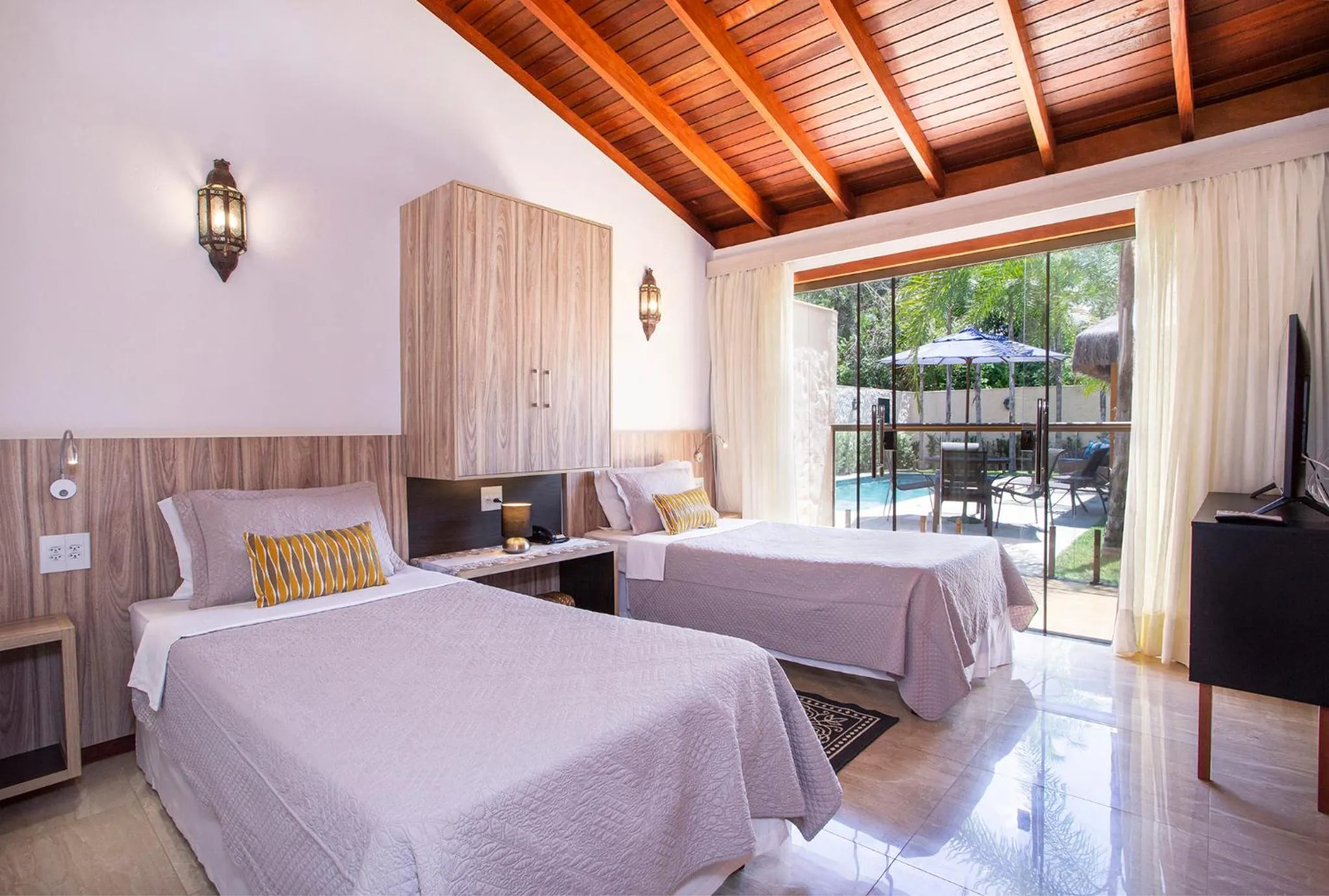 Photo of the whole room, Bed in Pousada Cavaleiro dos Pireneus