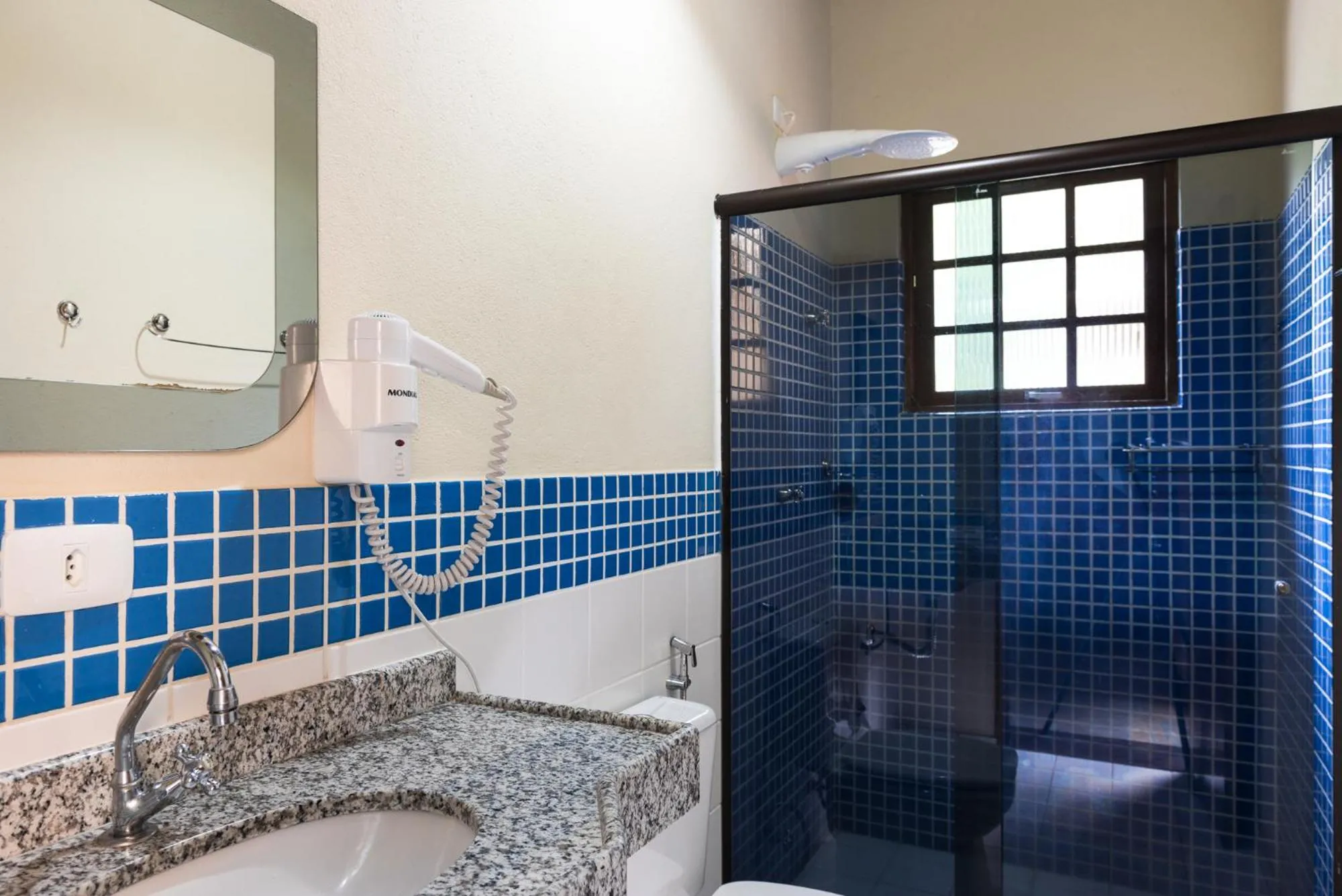 Bathroom in Pousada Ilhote da Prainha