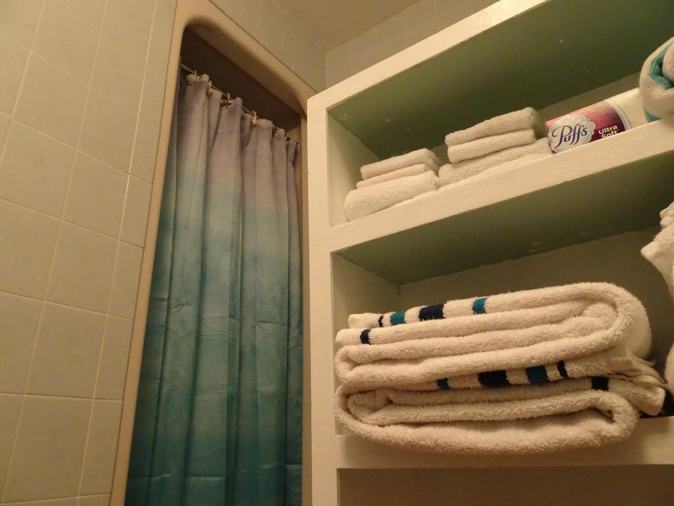 Bathroom in Suite Dreams Inn by the Beach