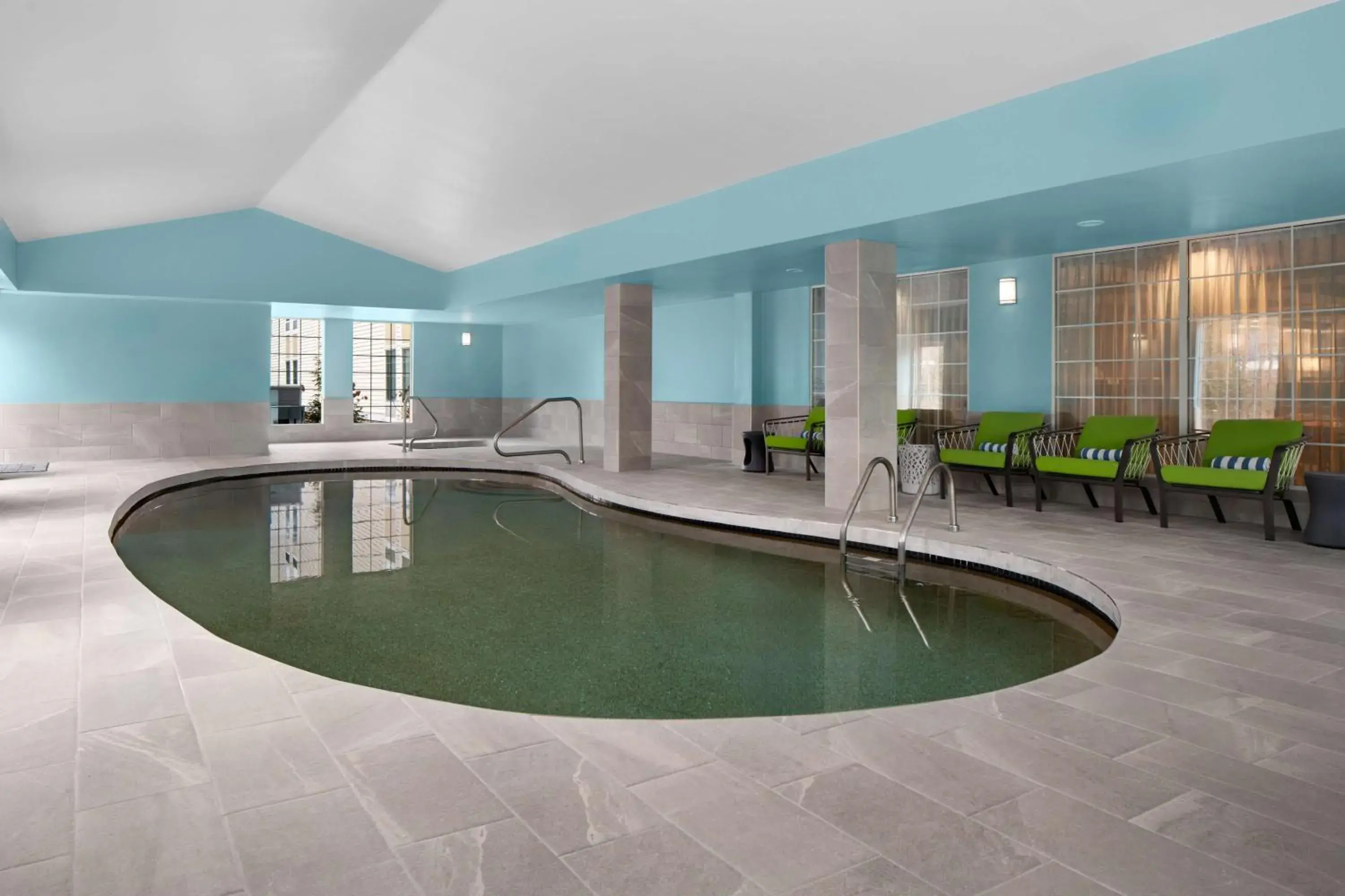 Pool view in Hampton Inn Sturbridge Pool view in Hampton Inn Sturbridge