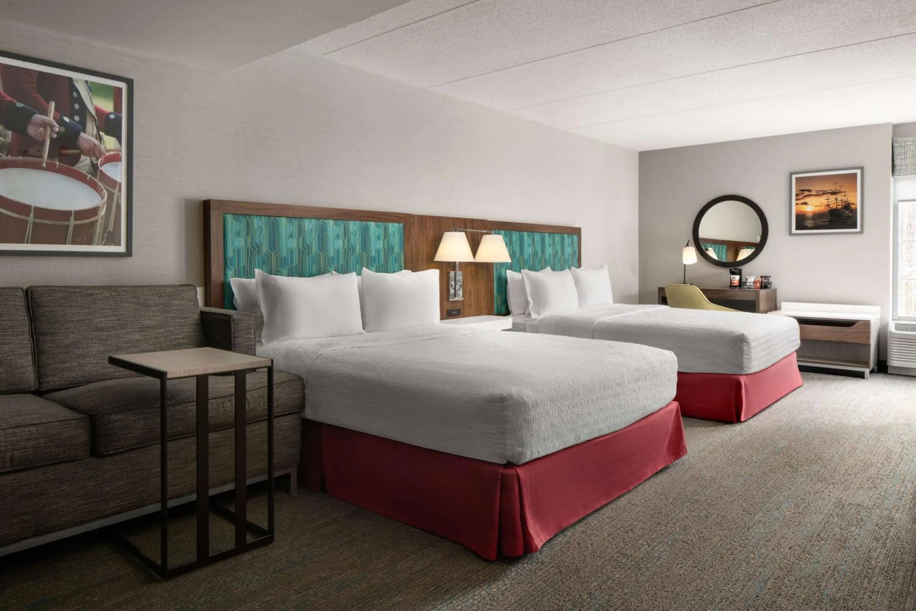 Bedroom, Bed in Hampton Inn Sturbridge