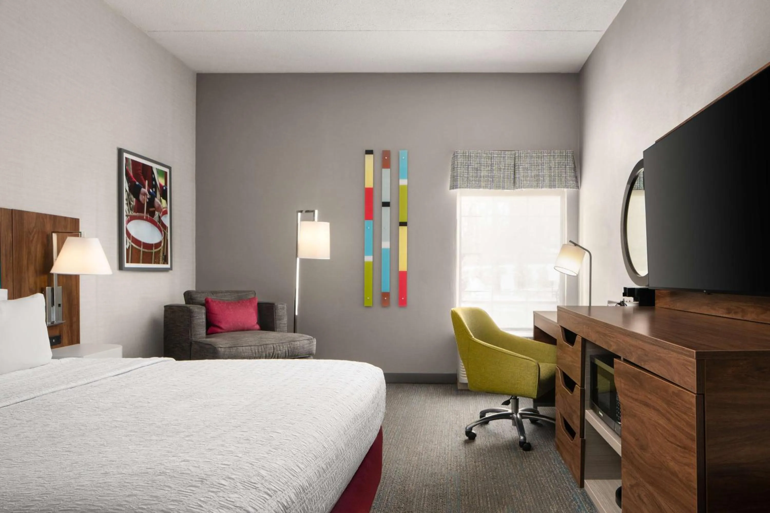 Bed in Hampton Inn Sturbridge