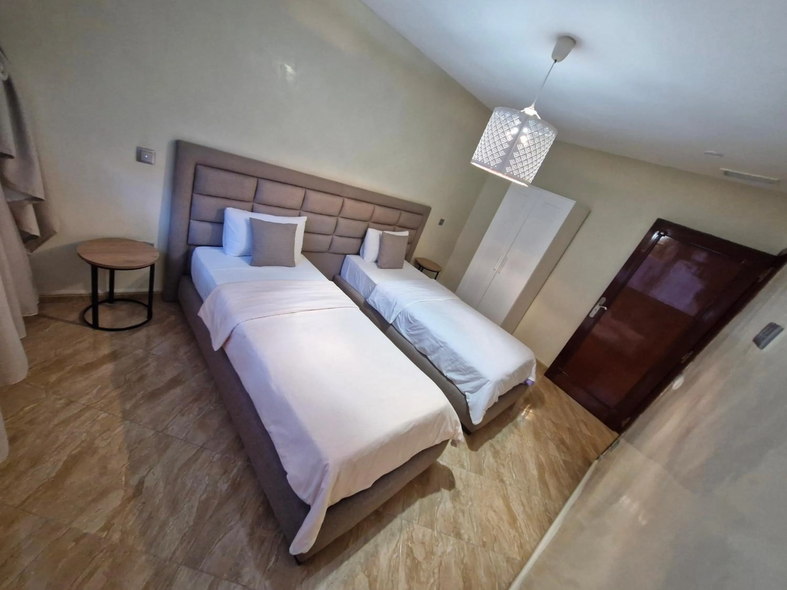 Bed in The happy lounge