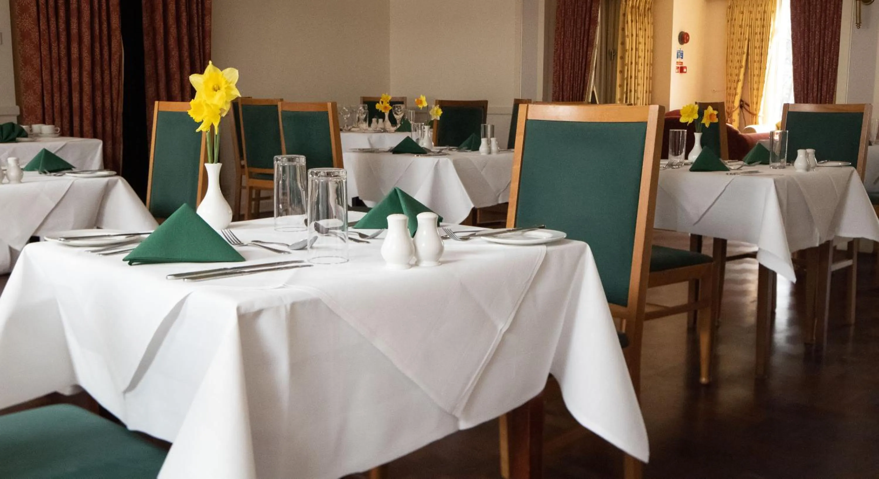 Restaurant/places to eat in Penmere Manor Hotel