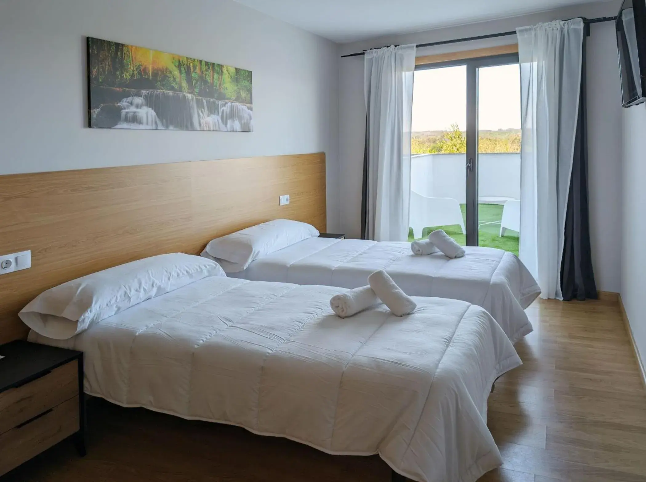 Bedroom, Bed in Villa de Arzúa by gaiarooms Bedroom, Bed in Villa de Arzúa by gaiarooms