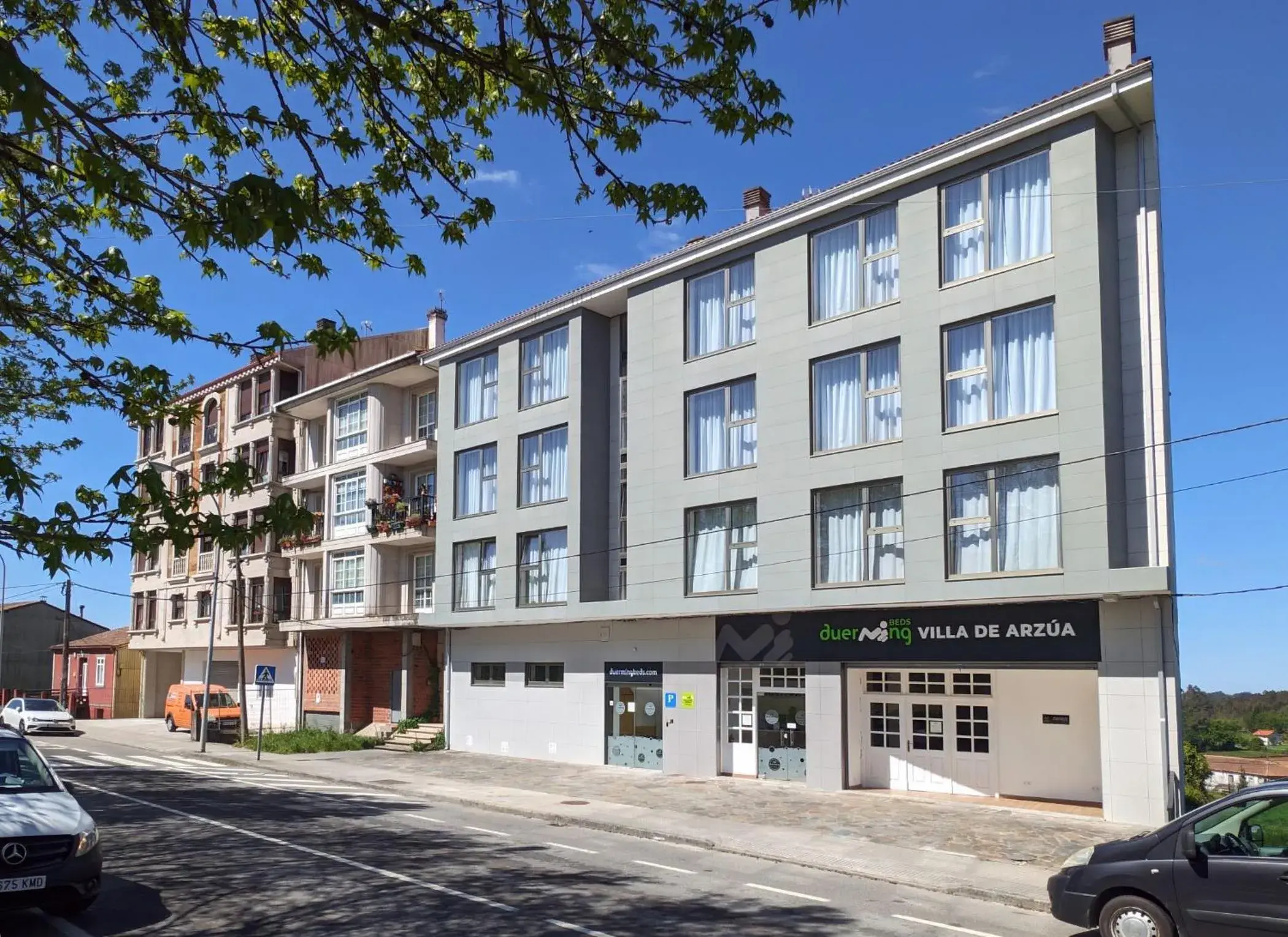 Property building in Duerming Villa de Arzúa Property building in Duerming Villa de Arzúa