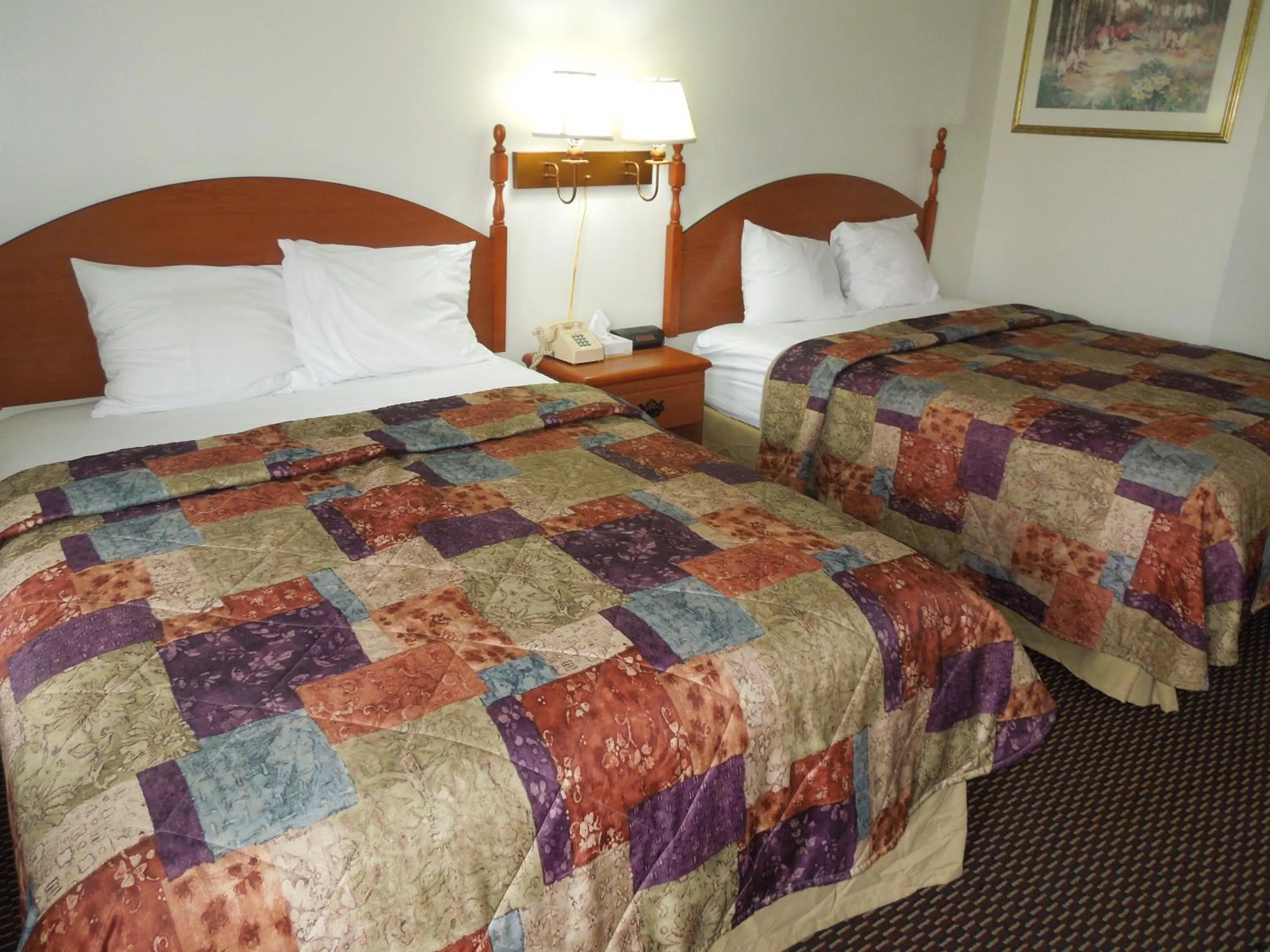 Bed in Red Carpet Inn Ronks