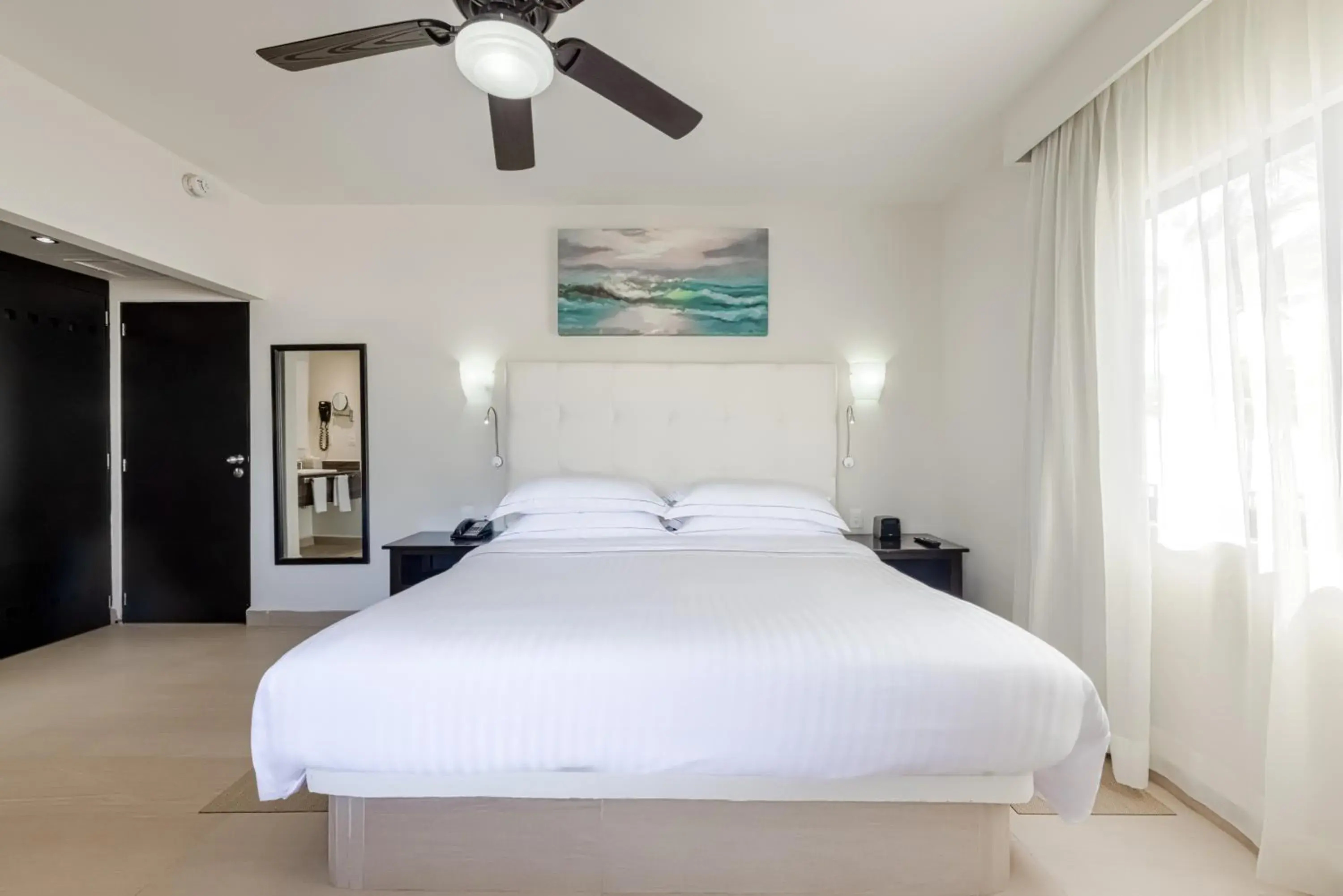 Bed in Allegro Playacar - All Inclusive Resort Bed in Allegro Playacar - All Inclusive Resort