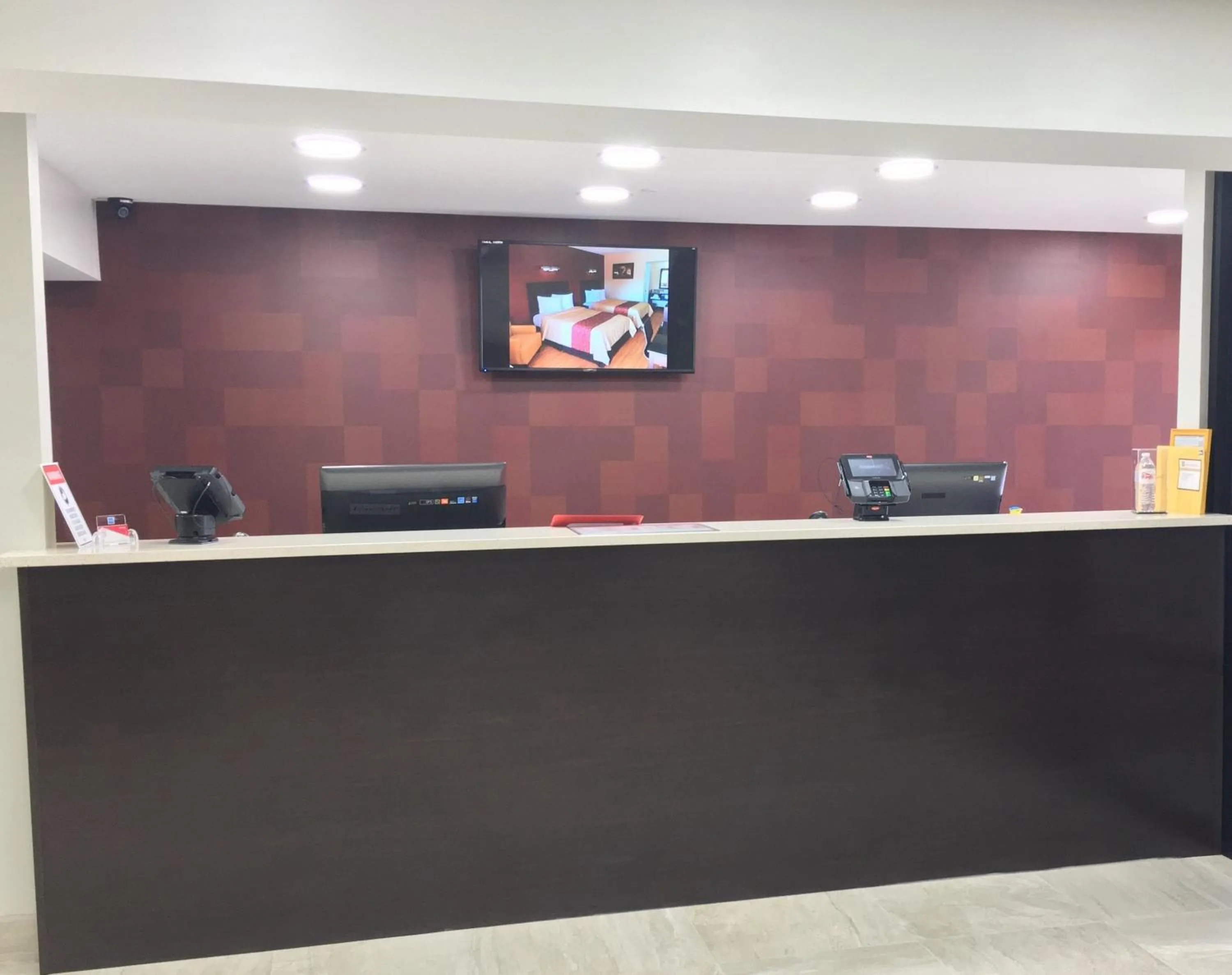 Lobby or reception in Red Roof Inn PLUS+ Birmingham East – Irondale/Airport