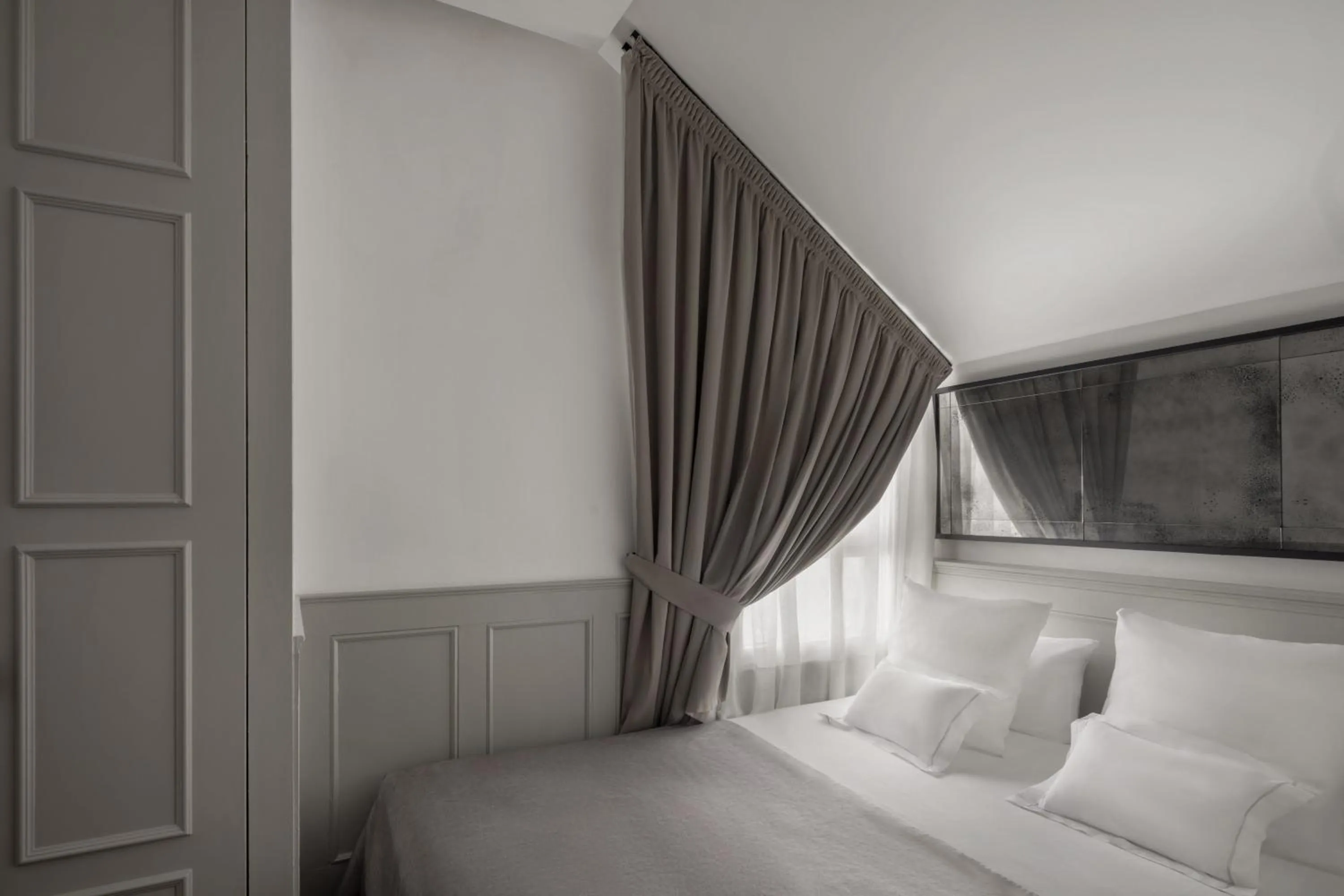 Bedroom, Bed in Hotel MiM Ibiza & Spa - Adults Only