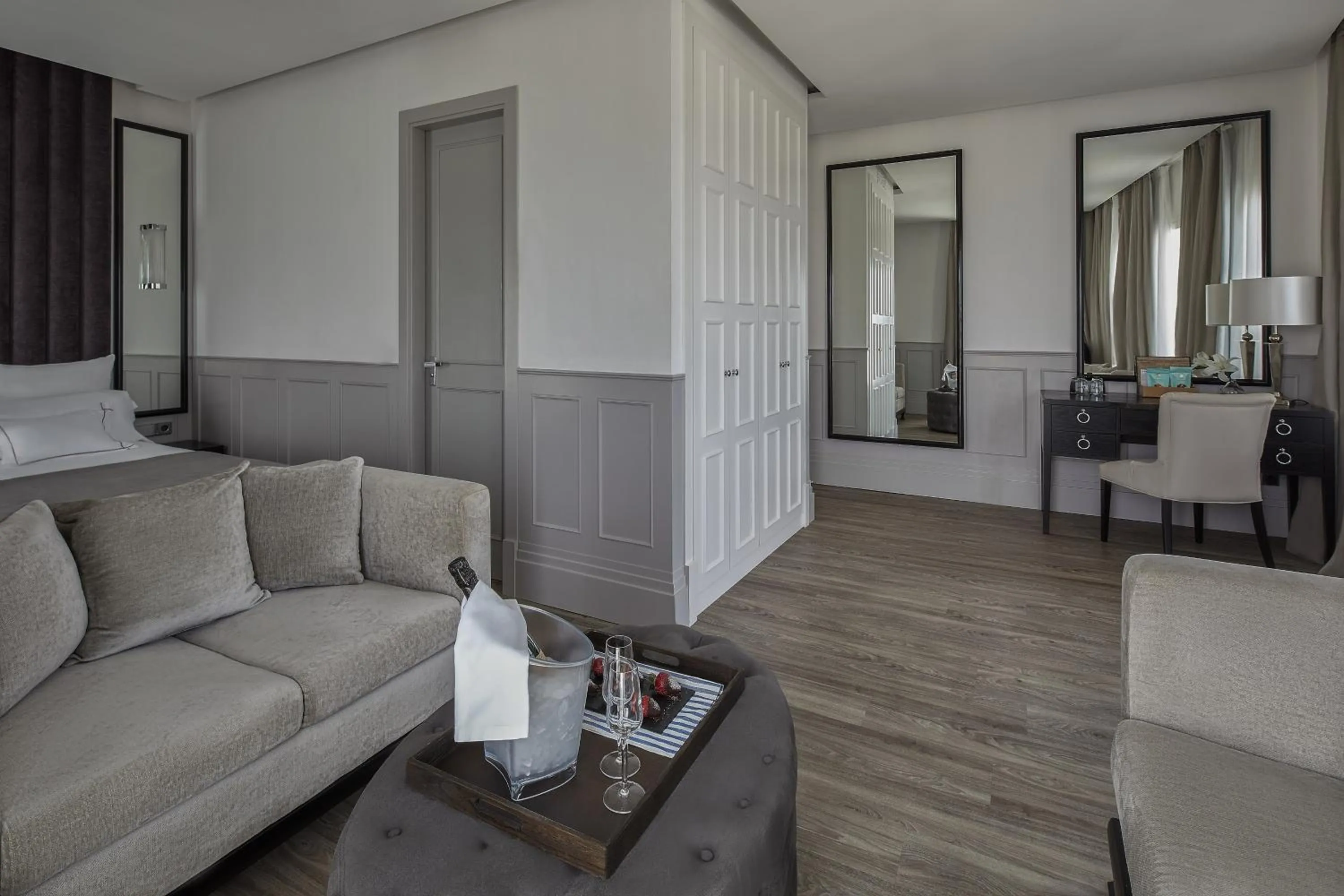 Bedroom in Hotel MiM Ibiza & Spa - Adults Only