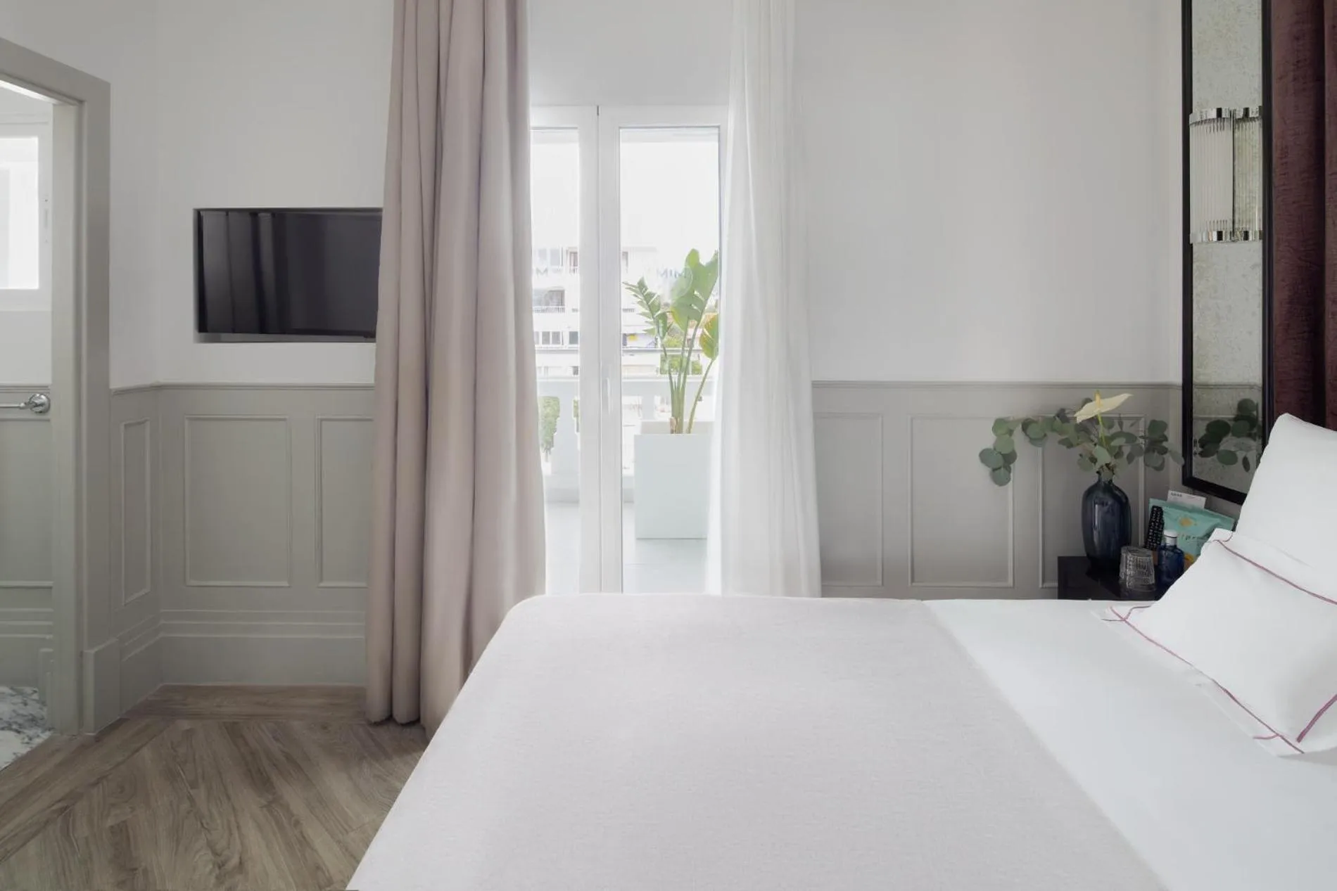 Bed in Hotel MiM Ibiza & Spa - Adults Only