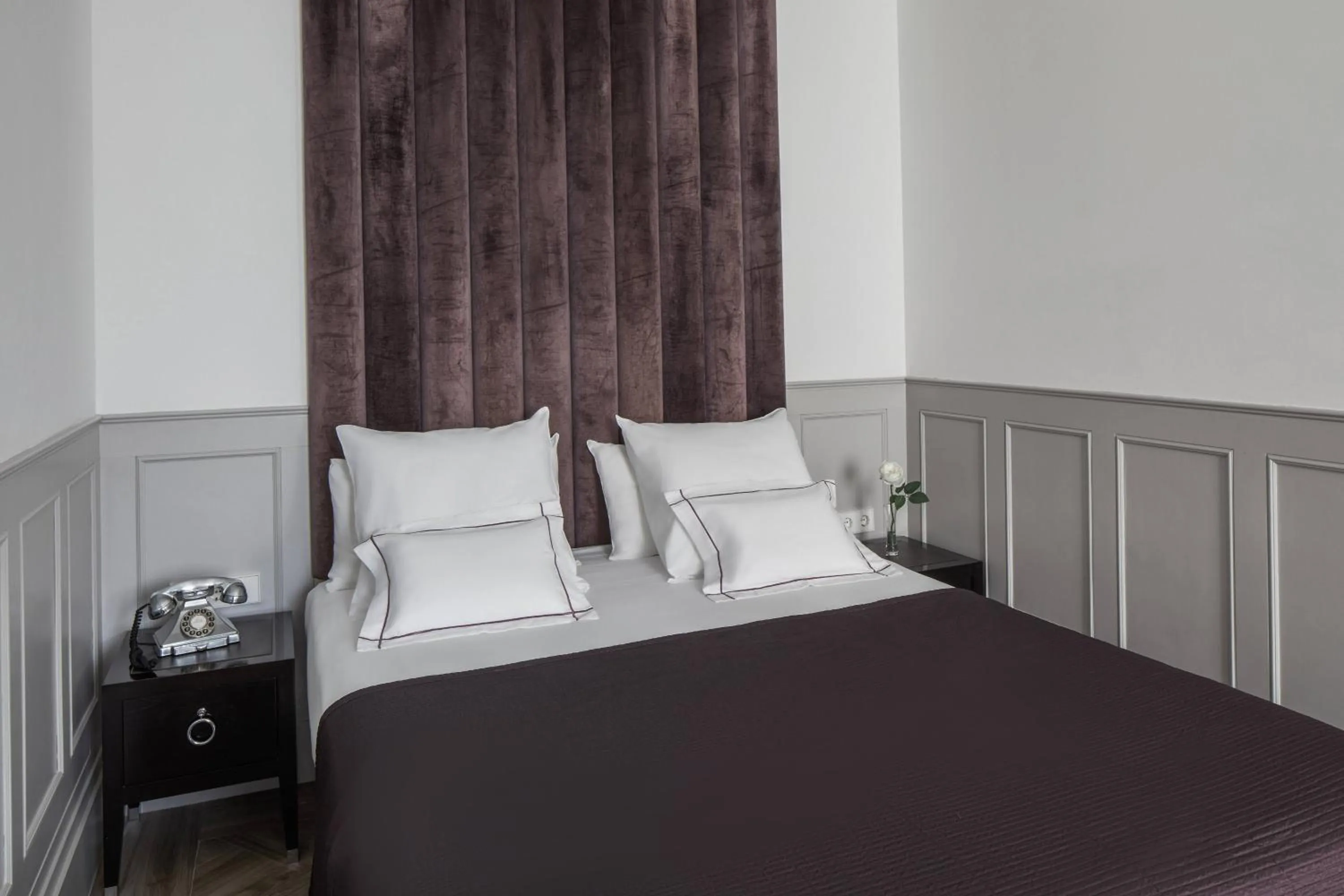 Bed in MiM Ibiza Meliá Collection