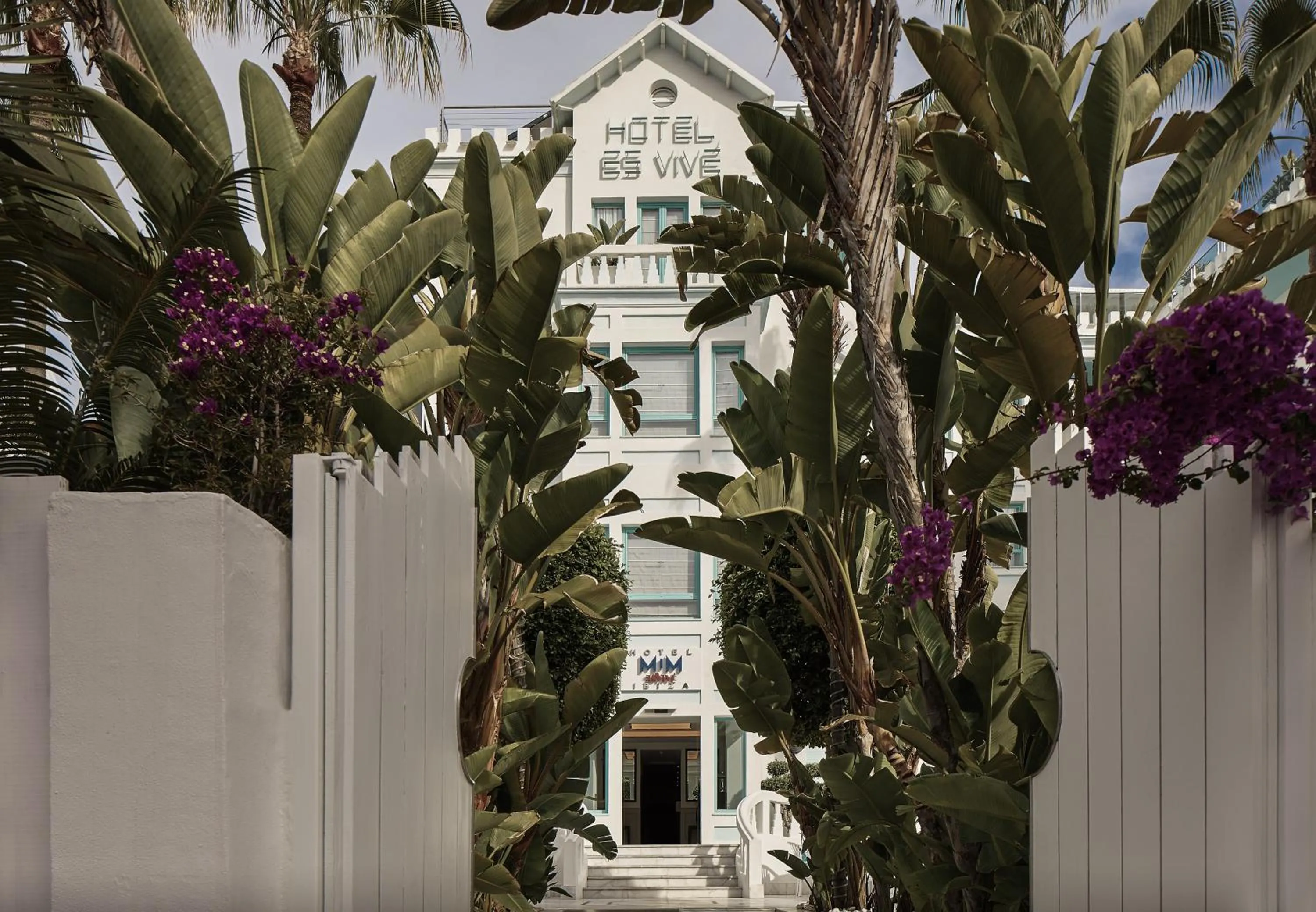 Facade/entrance in MIM Ibiza Member of Melia Collection