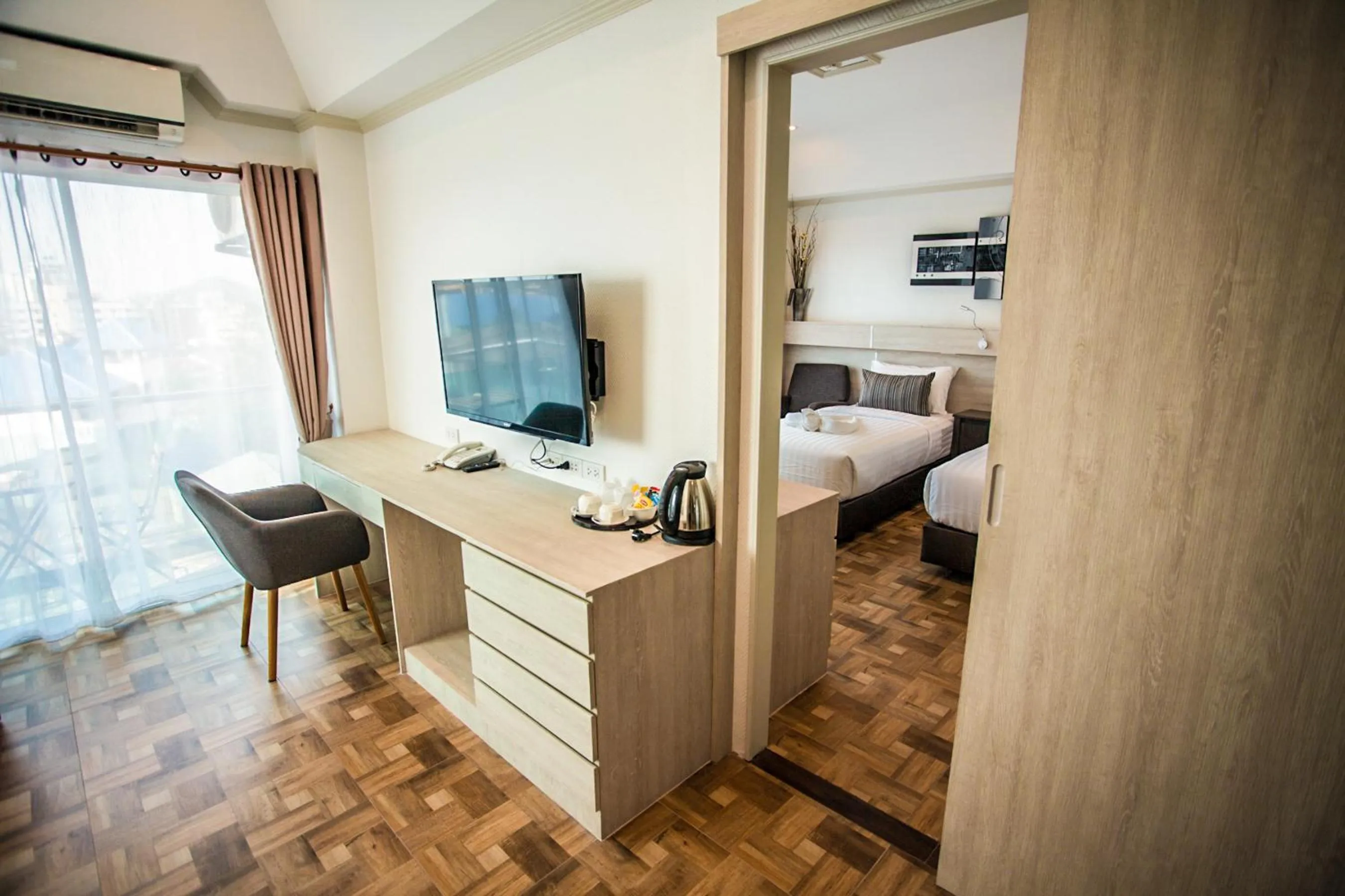 Living room, Bed in City View Residence