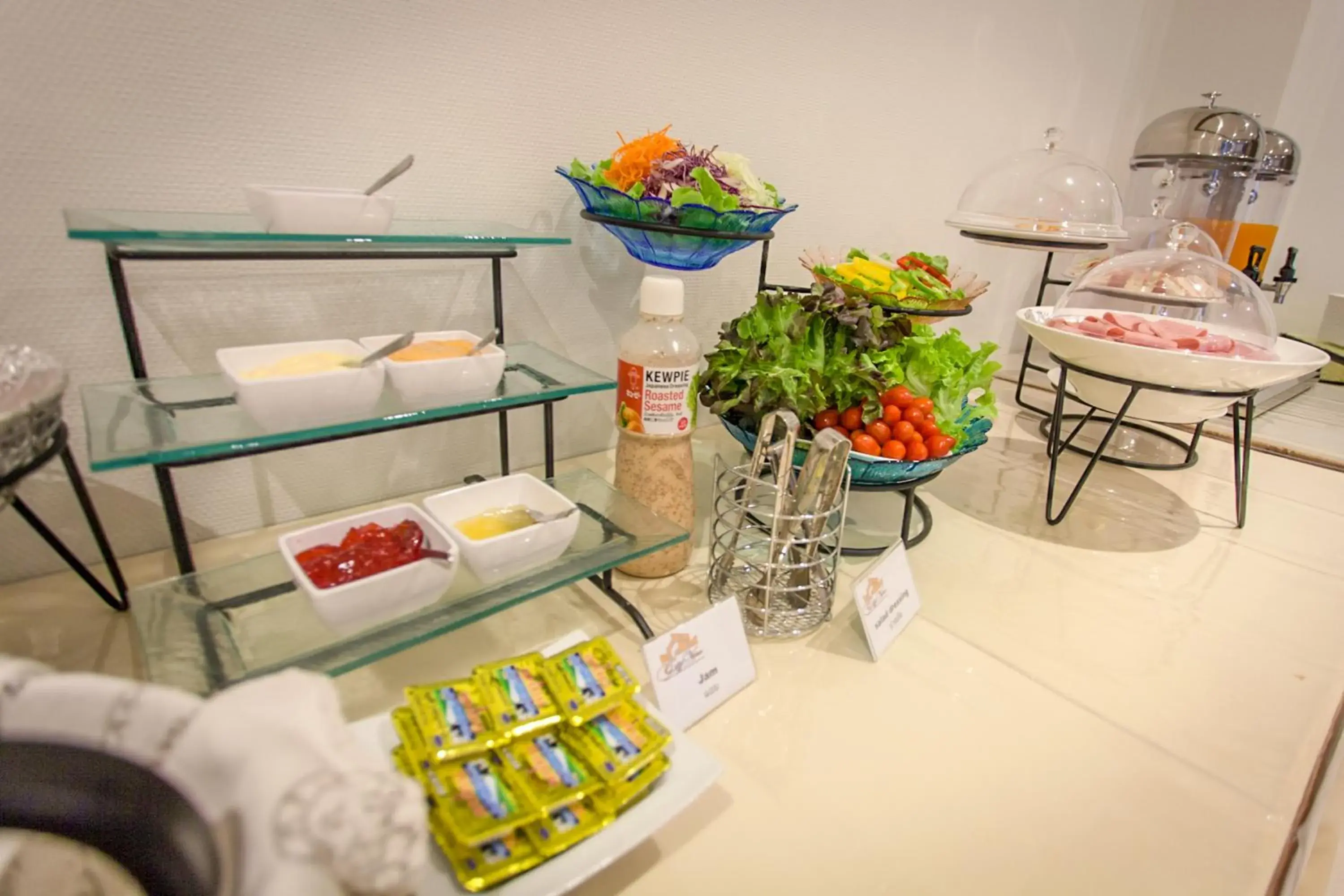 Restaurant/places to eat in City View Residence Restaurant/places to eat in City View Residence