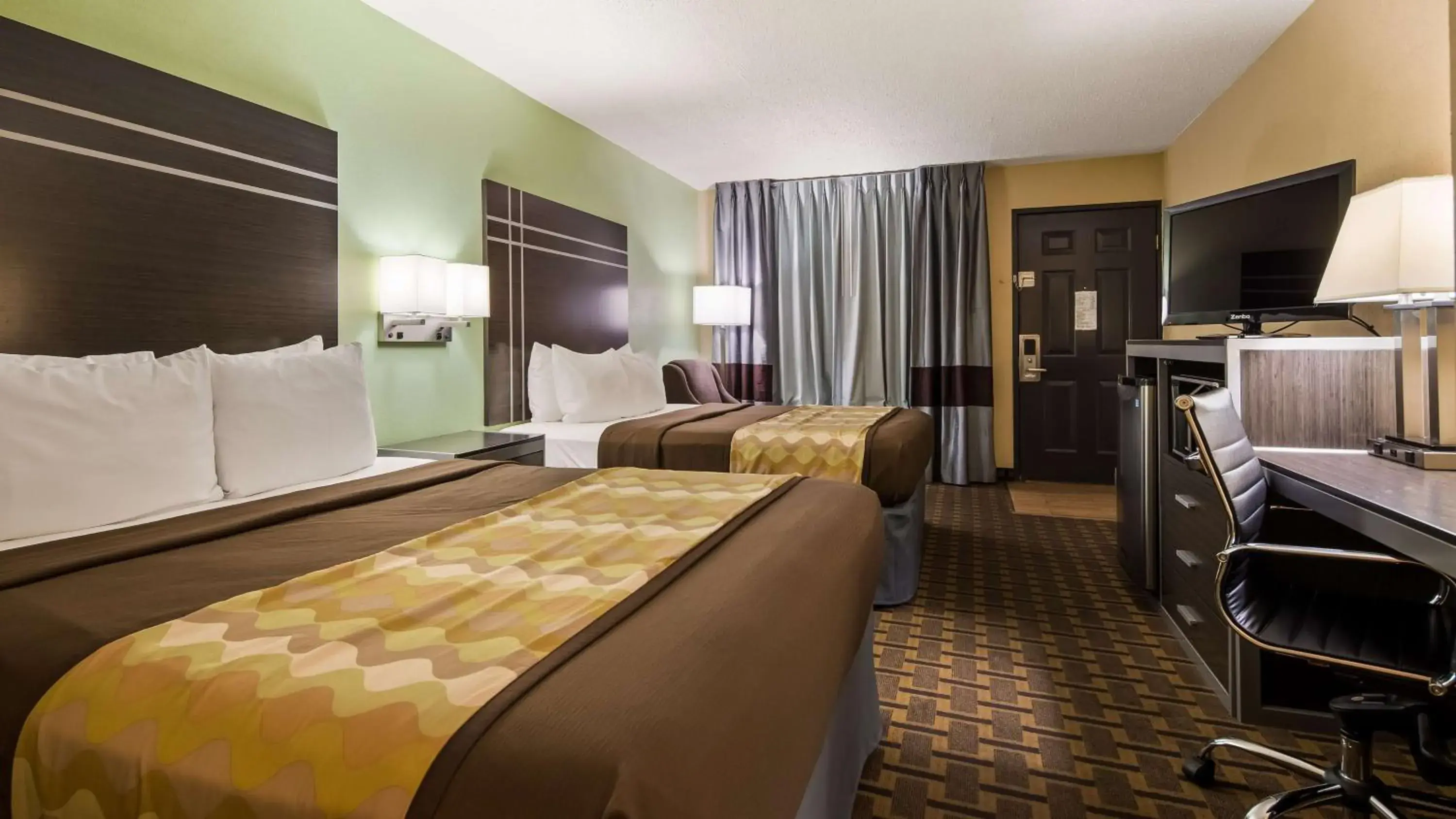 Bedroom, Bed in Best Western Coachlight Bedroom, Bed in Best Western Coachlight