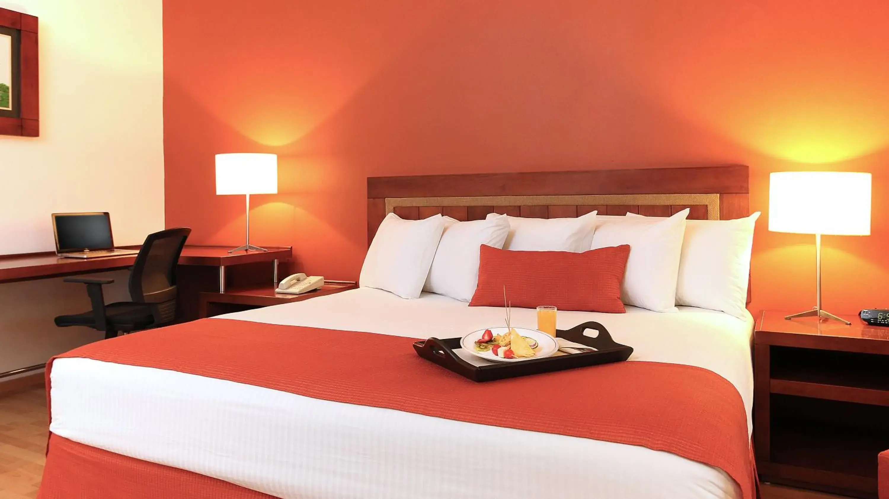 Photo of the whole room, Bed in Fiesta Inn Villahermosa Cencali Photo of the whole room, Bed in Fiesta Inn Villahermosa Cencali