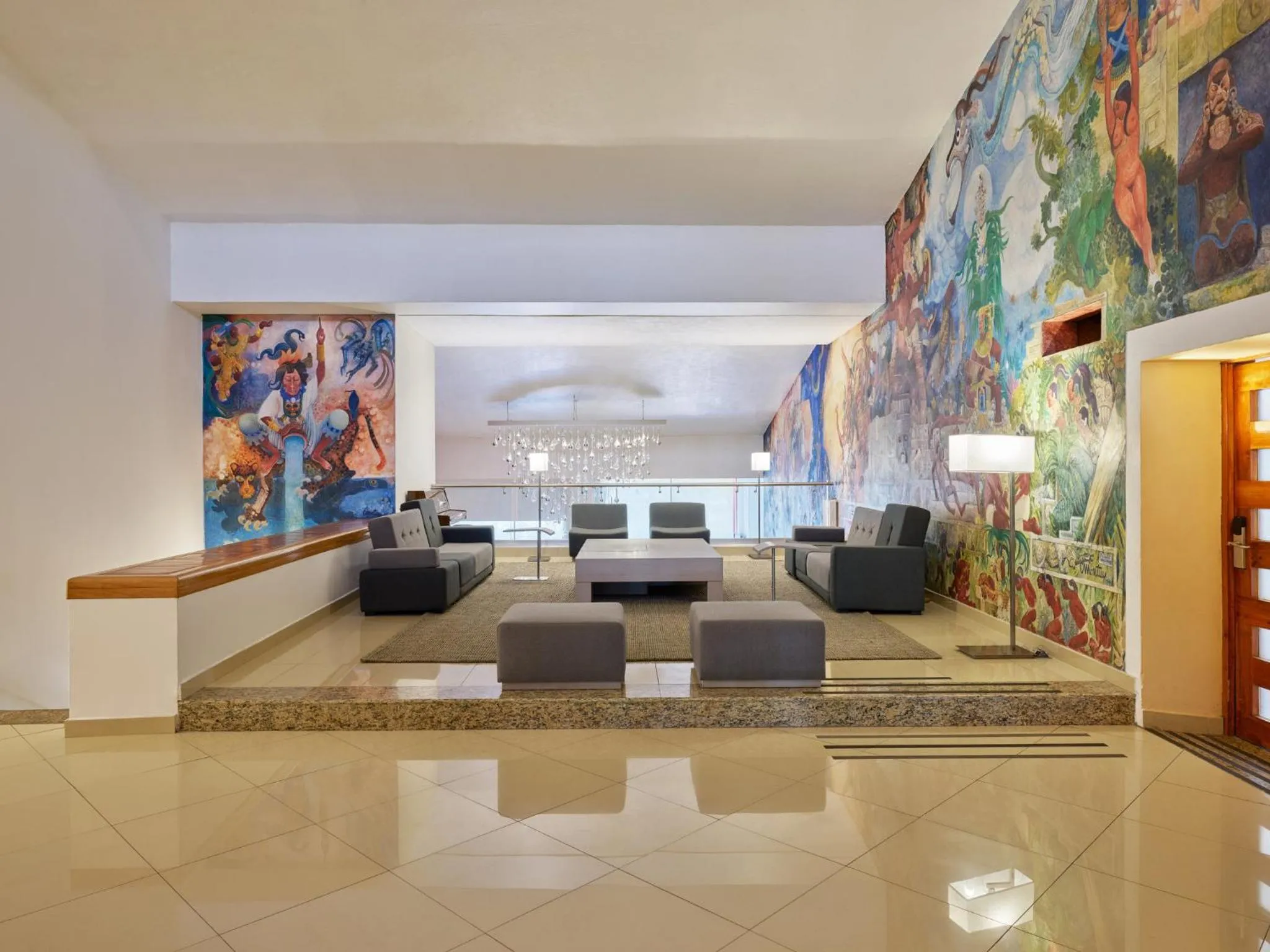 Decorative detail in Fiesta Inn Villahermosa Cencali