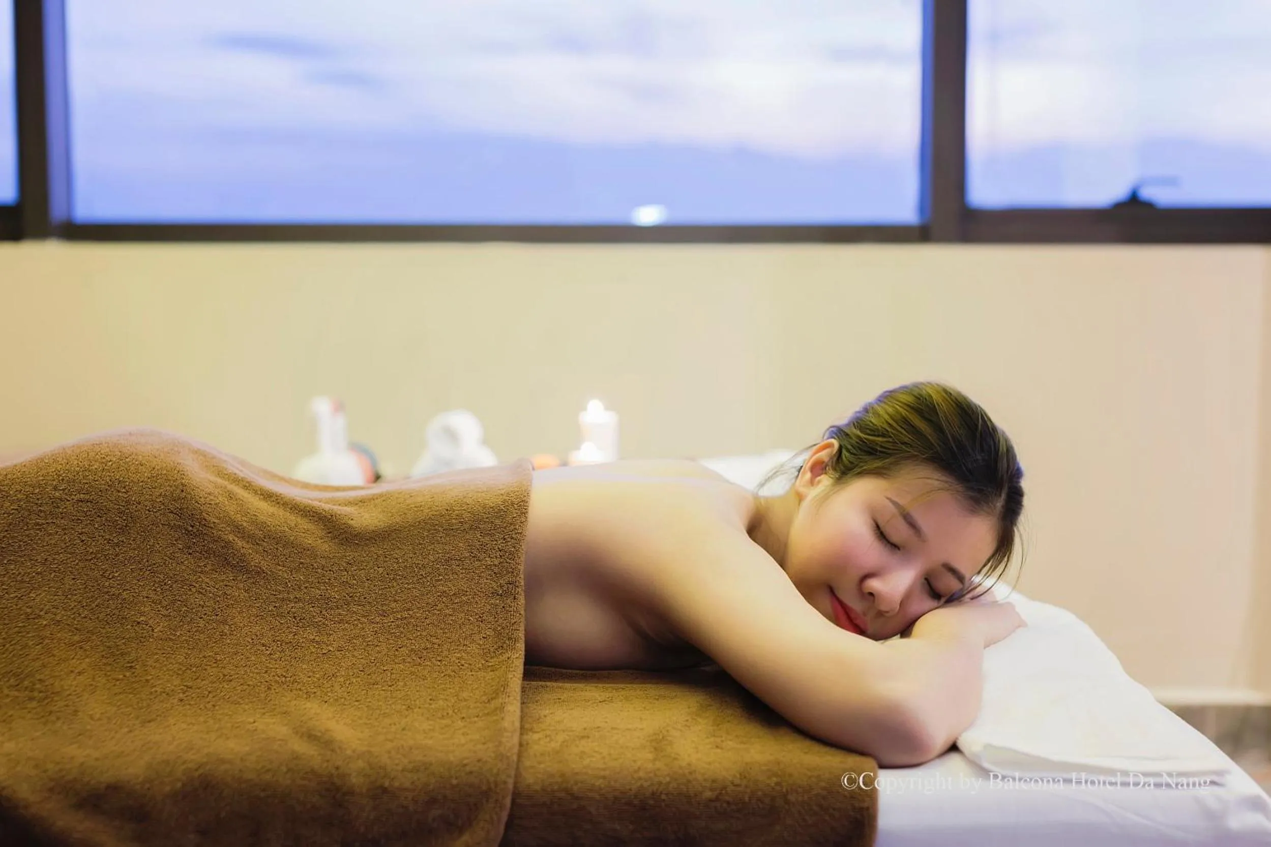 Massage in Balcona Hotel Da Nang