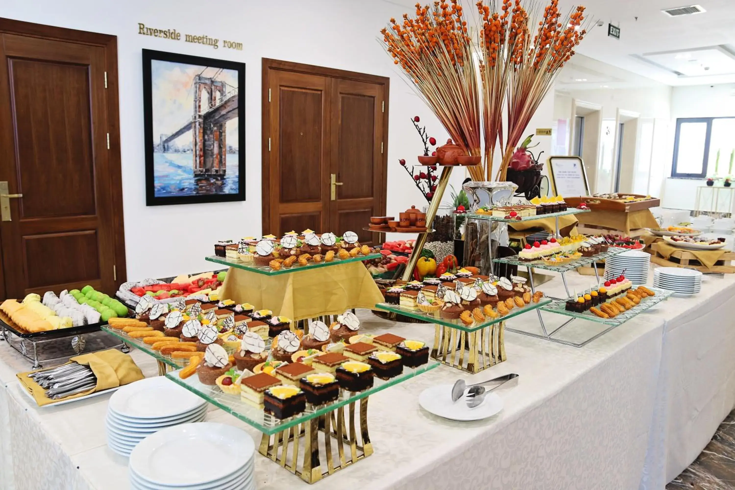 Food and drinks in Balcona Hotel Da Nang Food and drinks in Balcona Hotel Da Nang