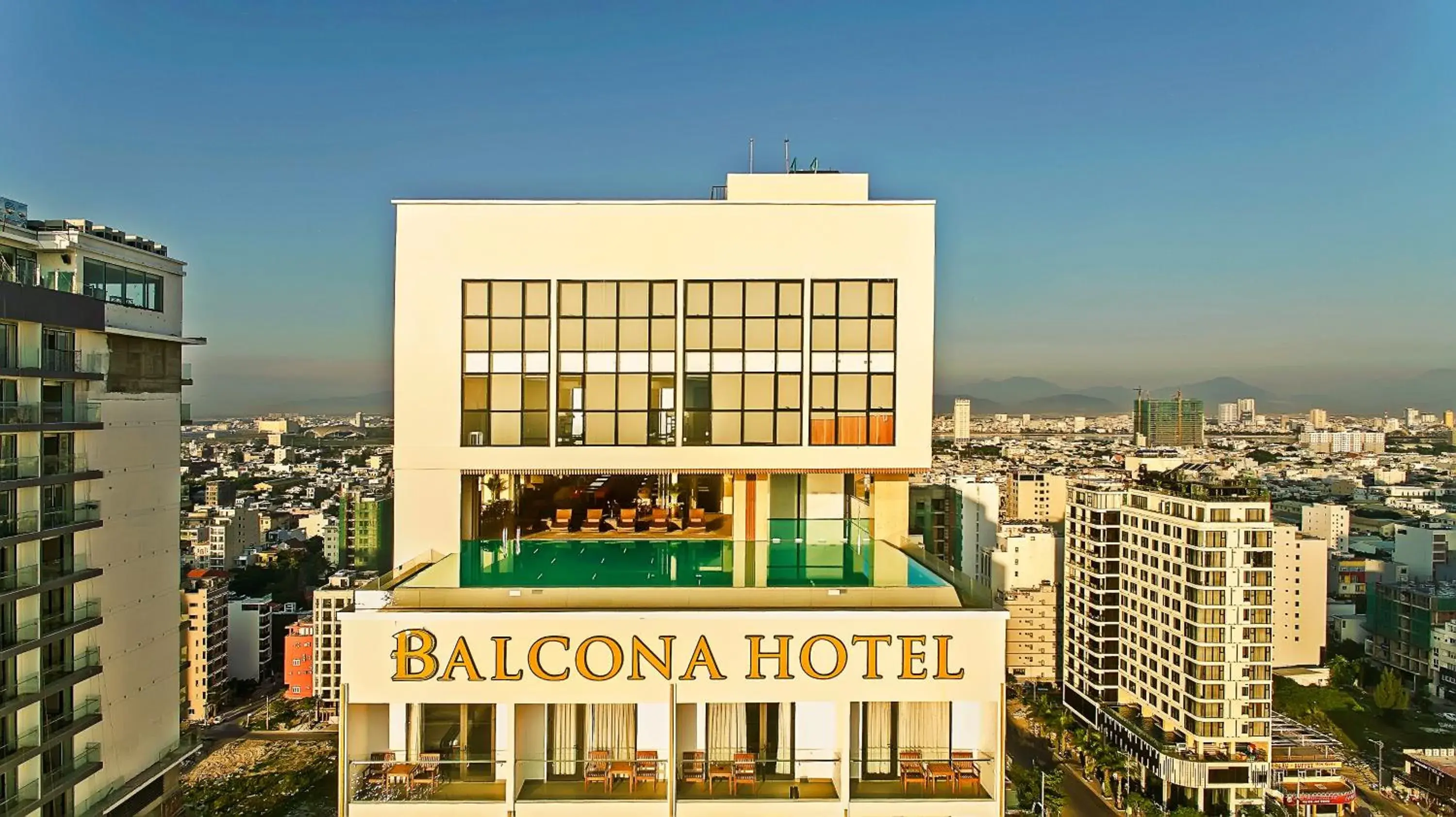 Property building in Balcona Hotel Da Nang Property building in Balcona Hotel Da Nang