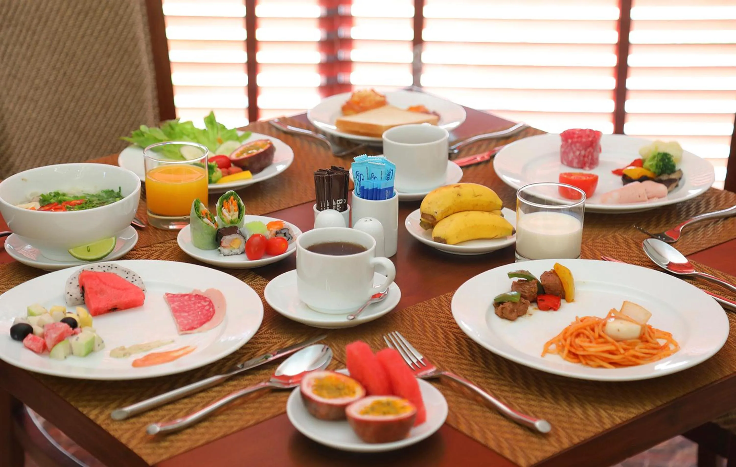 Food and drinks in Balcona Hotel Da Nang