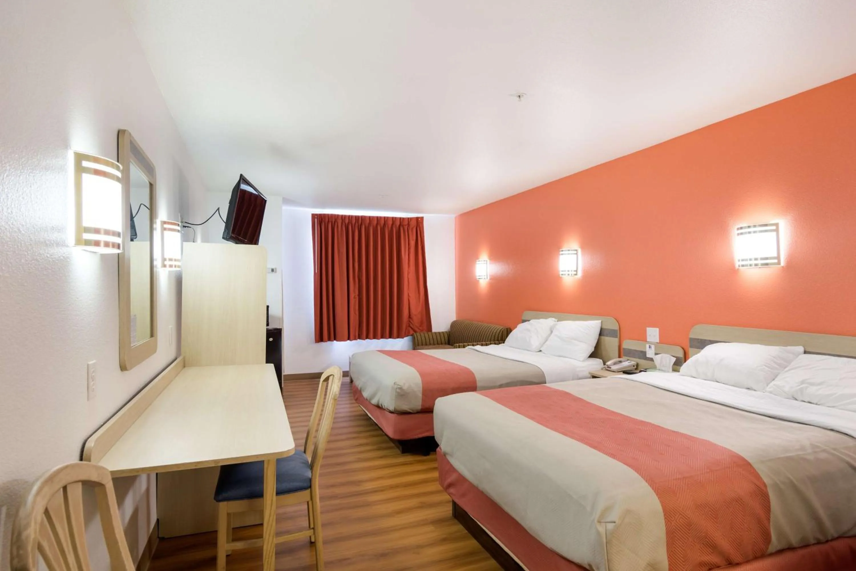 Photo of the whole room in Motel 6-Ruidoso, NM