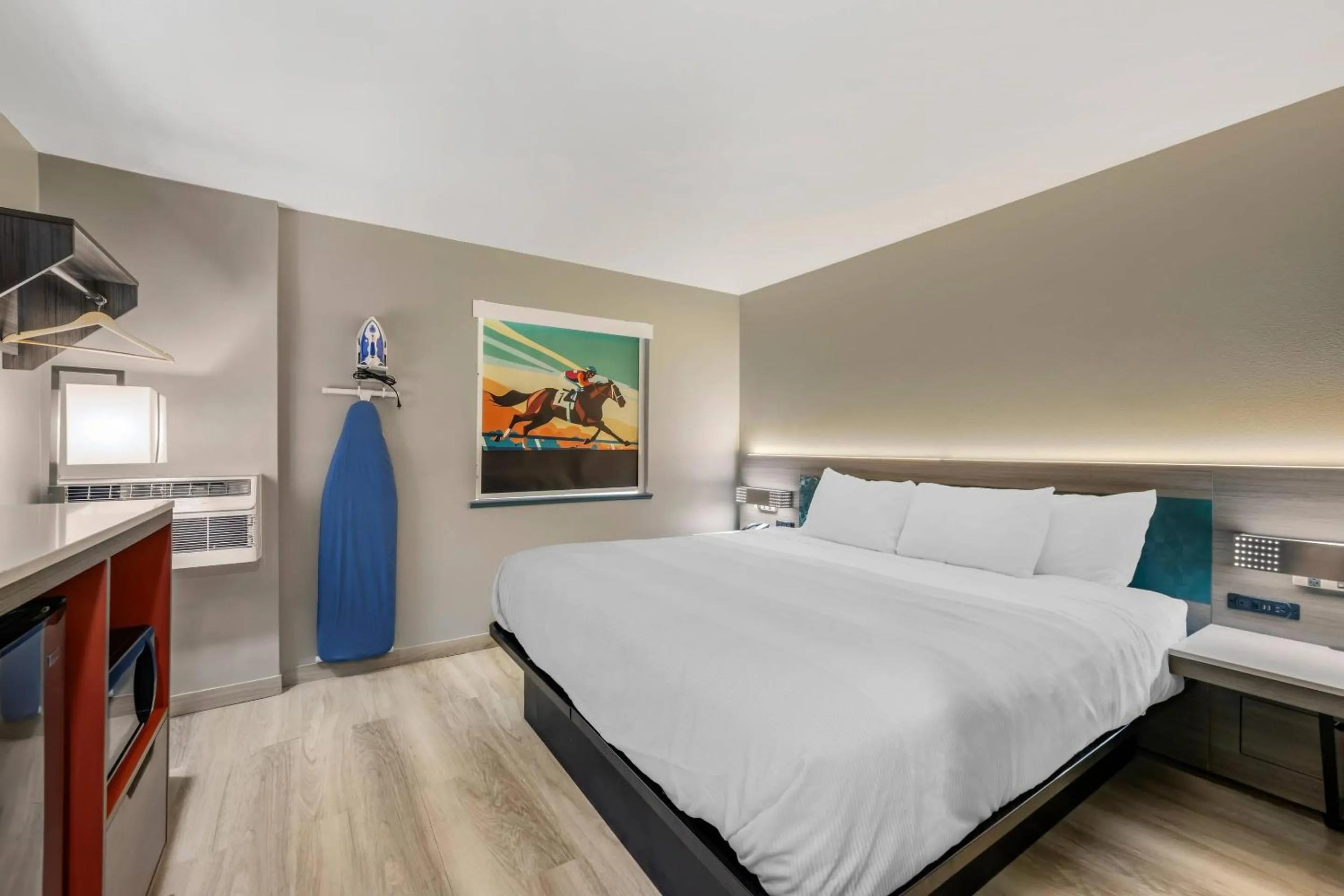 Bedroom, Bed in Quality Inn