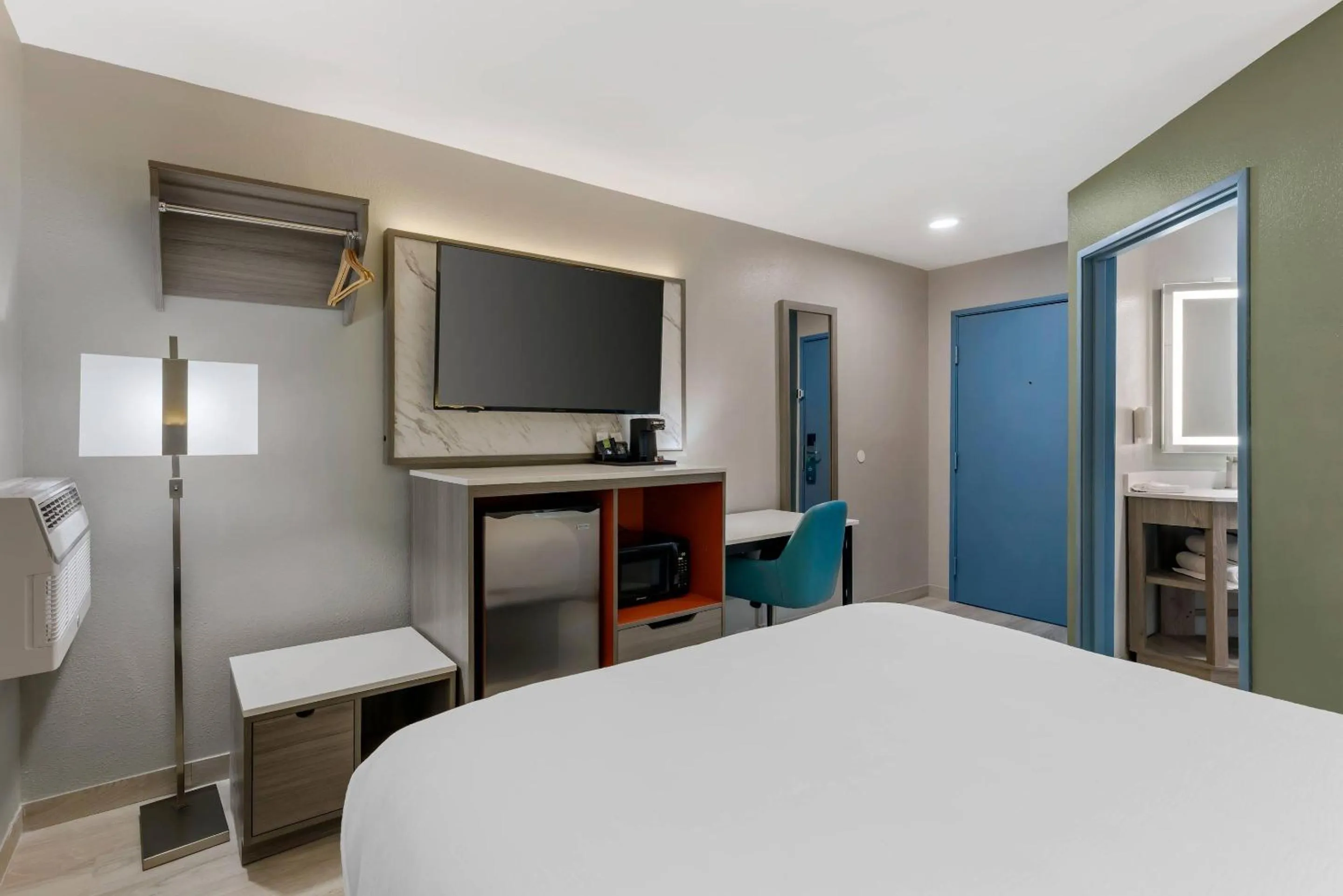 Bedroom, Bed in Quality Inn