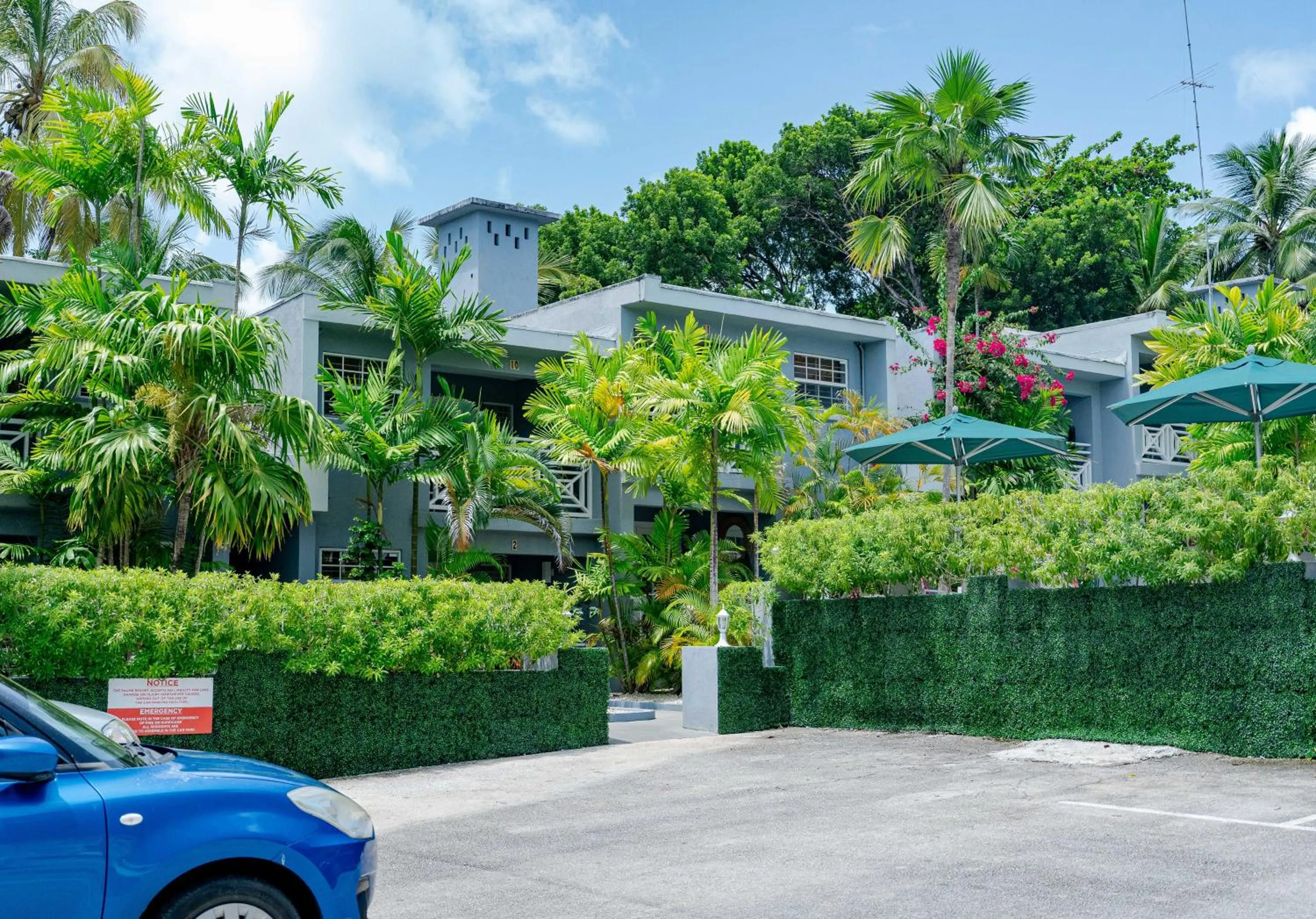 Property building in The Palms Resort