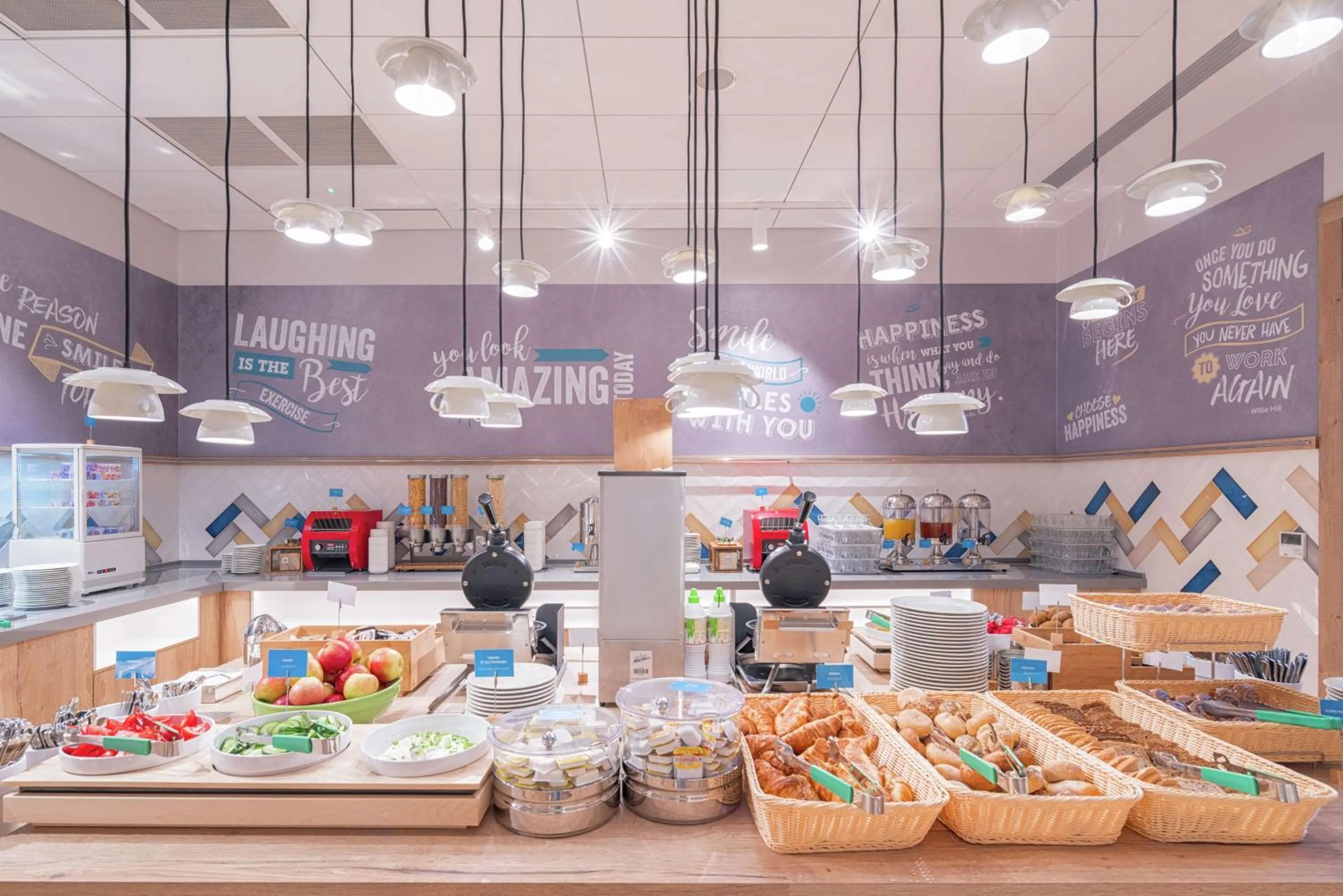 Food and drinks in Hampton By Hilton Warsaw Mokotow