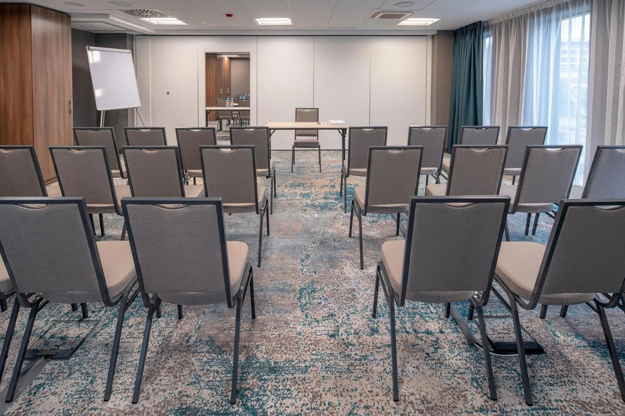 Business facilities in Hampton By Hilton Warsaw Mokotow