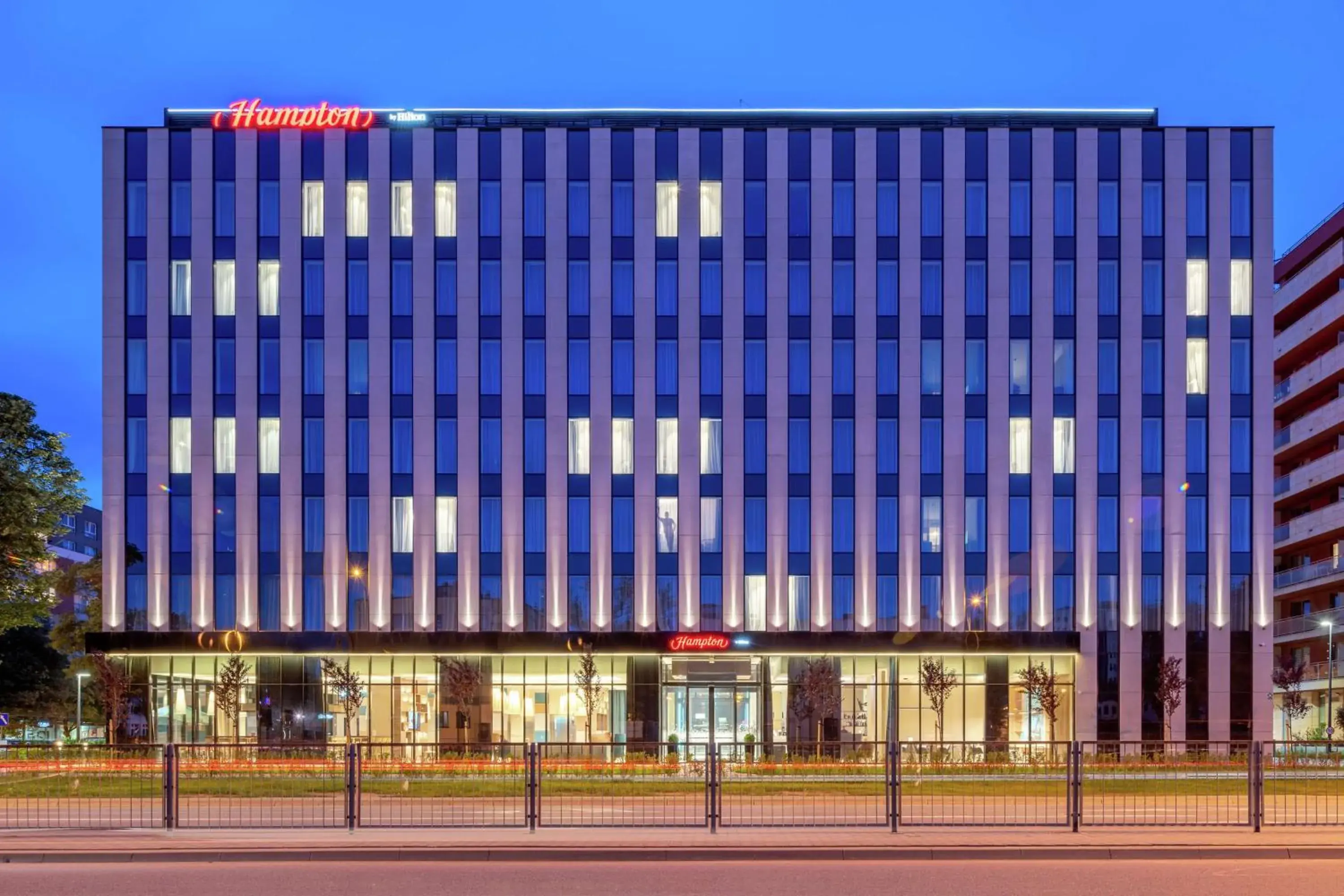 Property building in Hampton By Hilton Warsaw Mokotow Property building in Hampton By Hilton Warsaw Mokotow