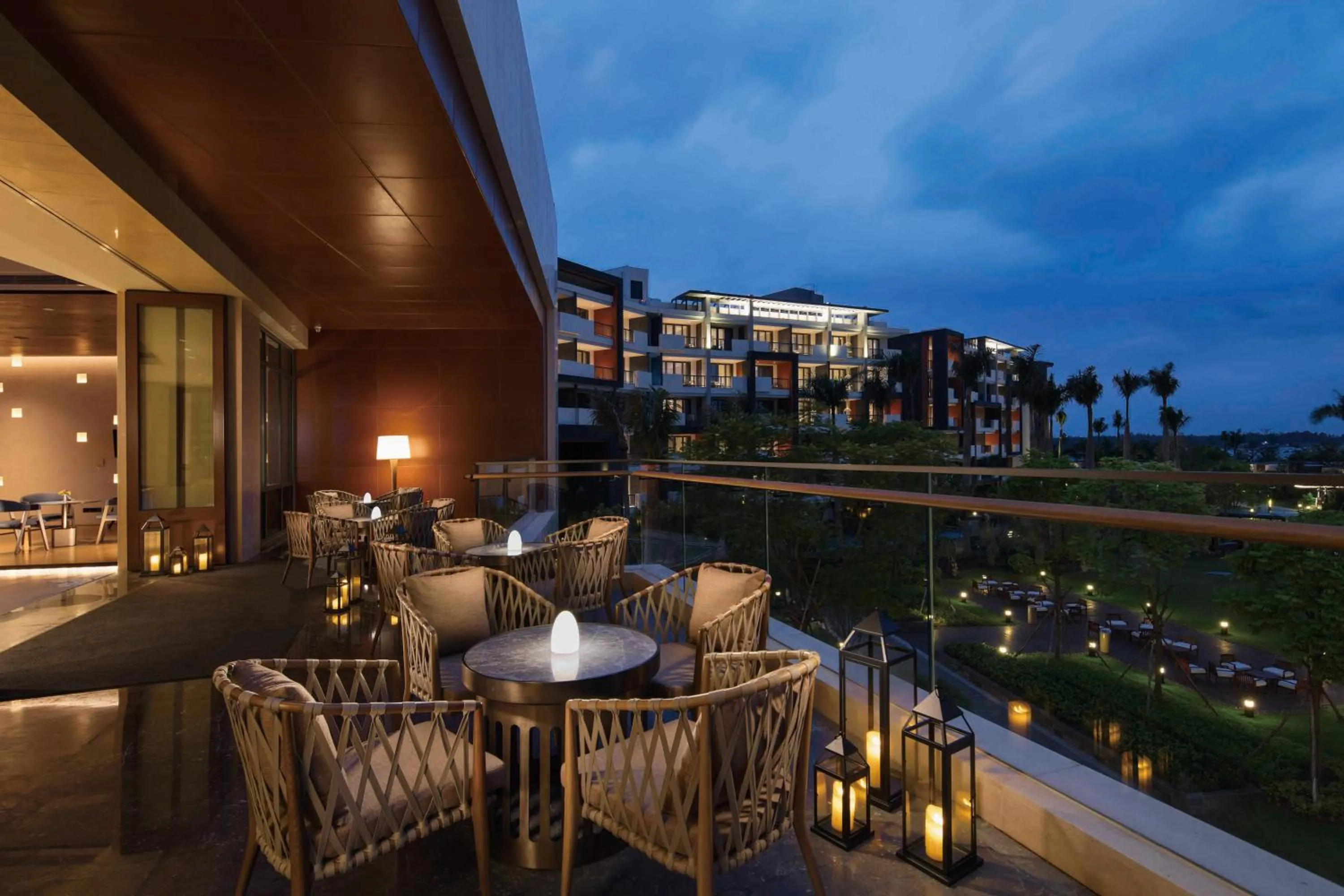 Restaurant/places to eat in Doubletree Resort By Hilton Hainan - Xinglong Lakeside