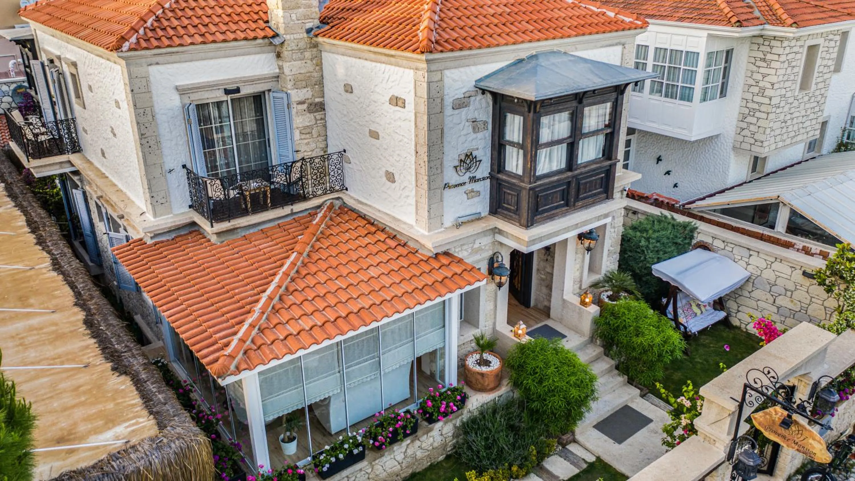 Property building in PROVENCE MANSİON ALAÇATI