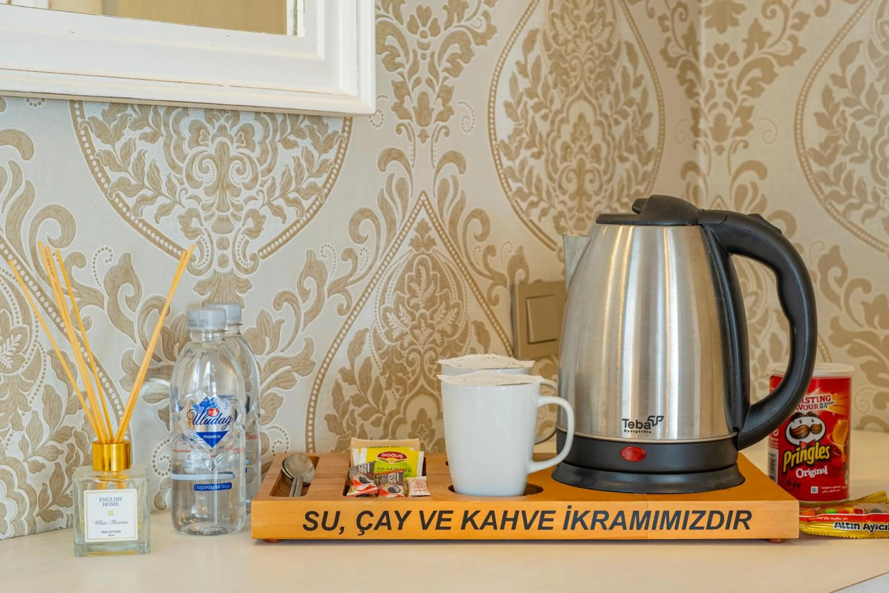 Coffee/tea facilities in PROVENCE MANSİON ALAÇATI