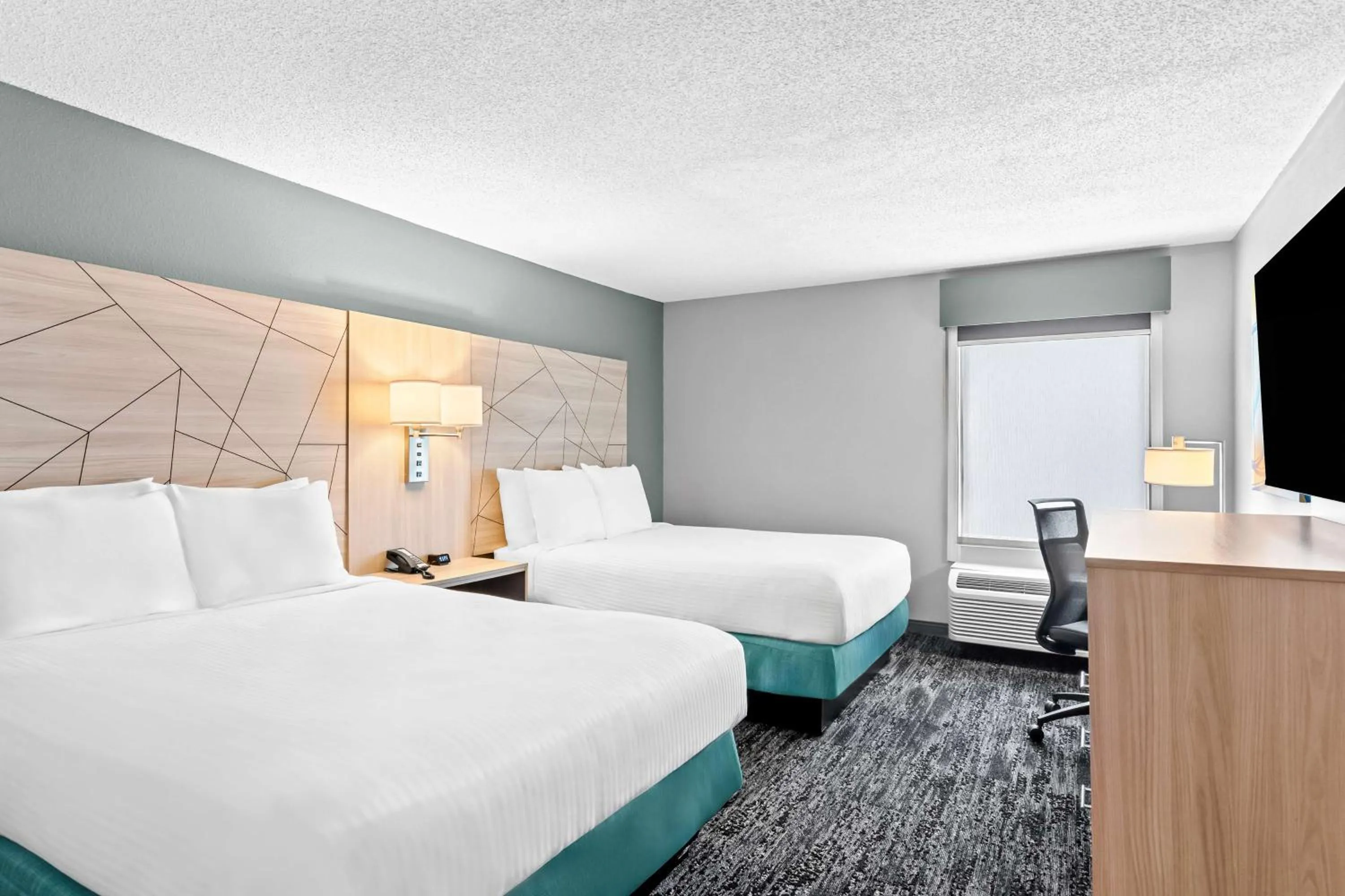 Bedroom in Best Western Doswell Hotel