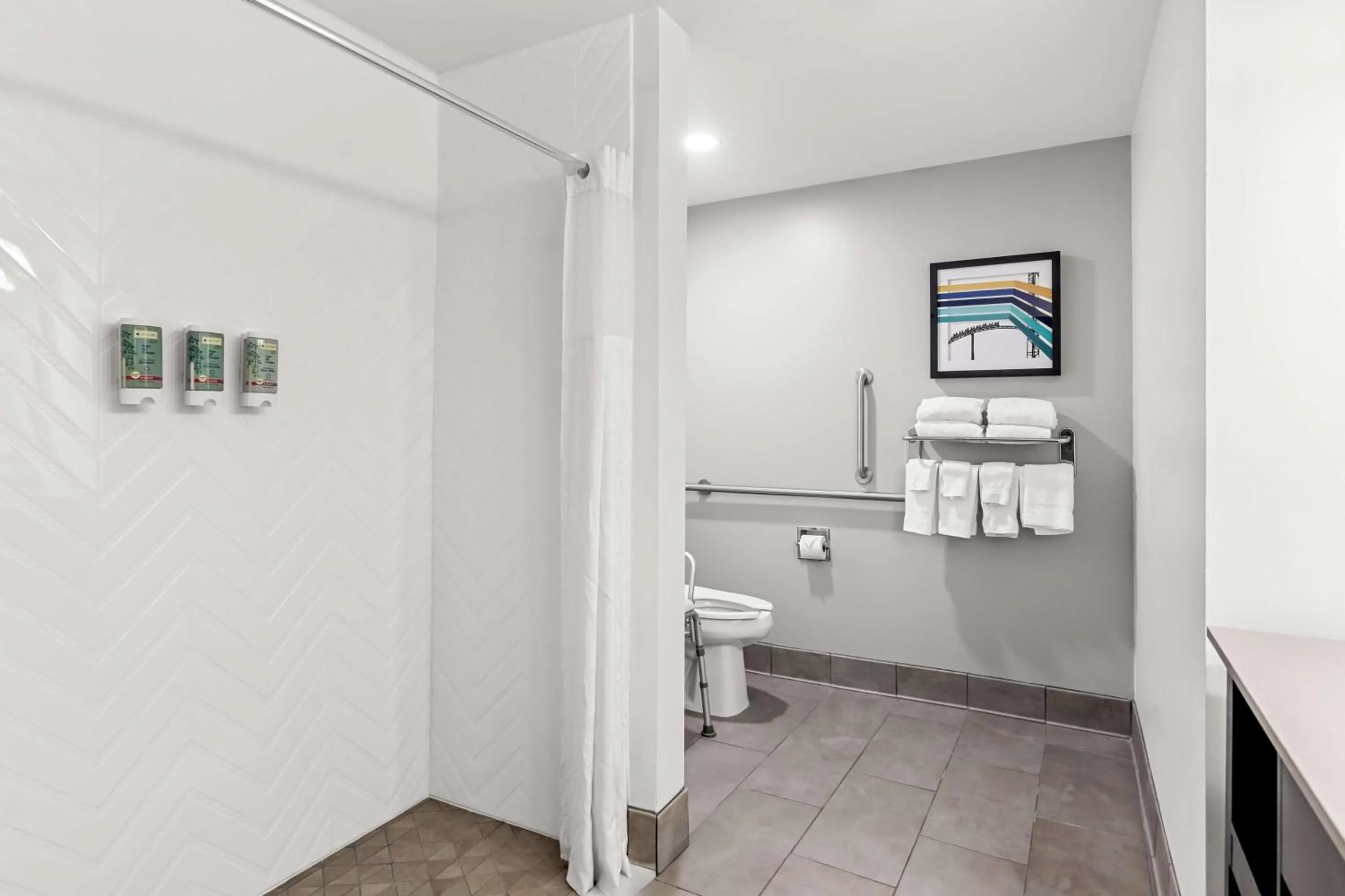 Bathroom in Best Western Doswell Hotel